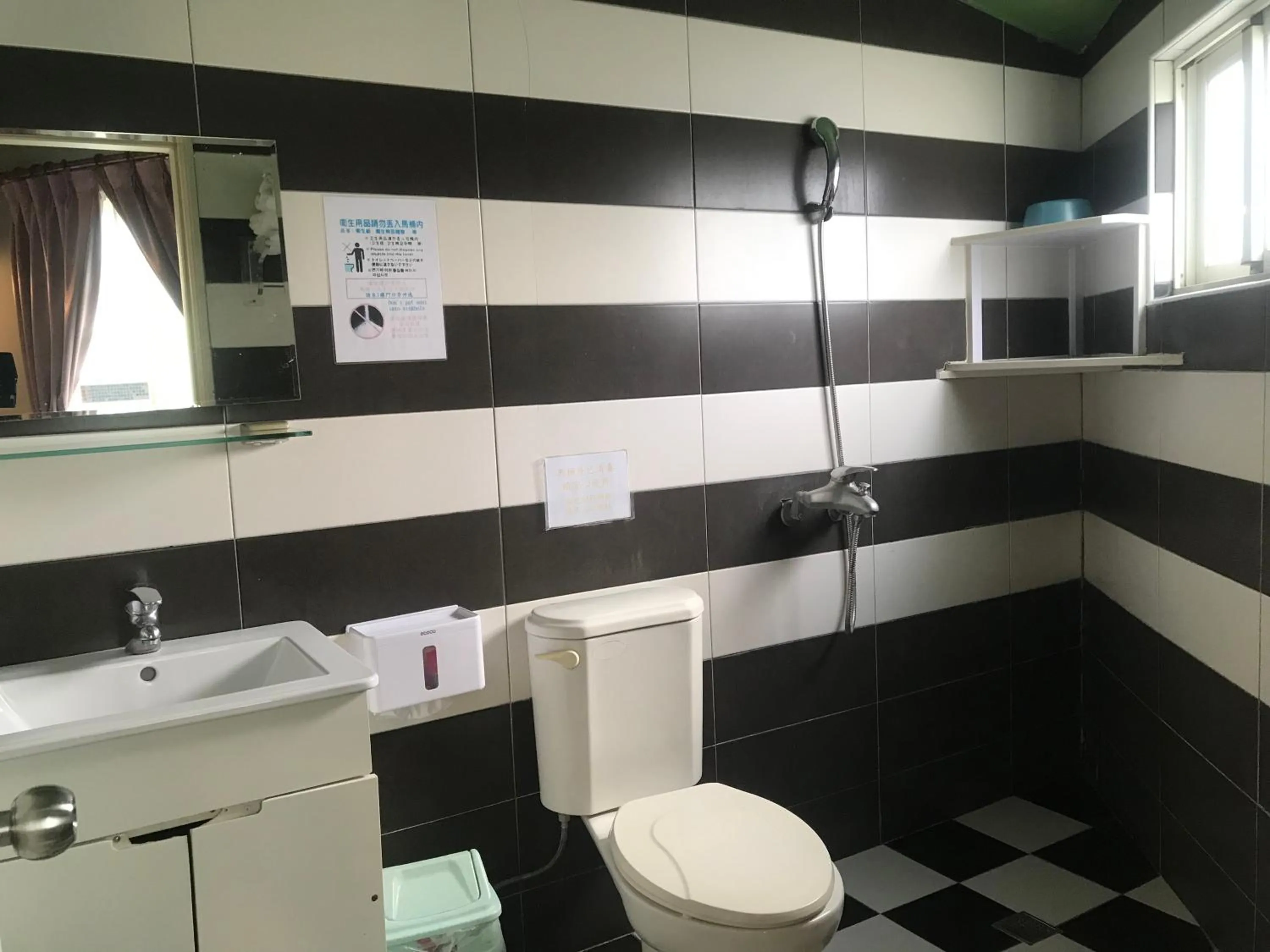 Seashell Bay 墾丁貝殼灣