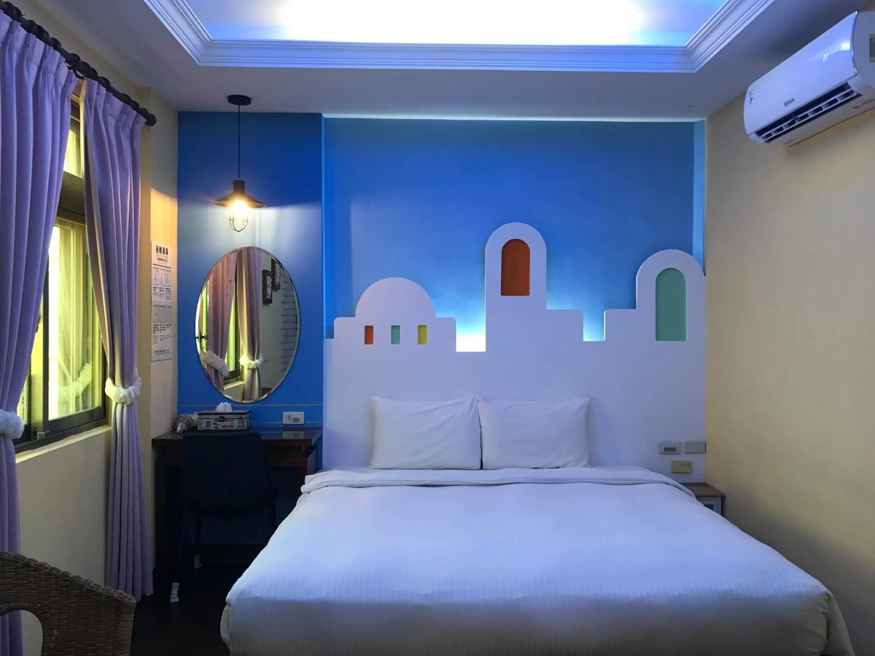 Bed in Seashell Bay 墾丁貝殼灣