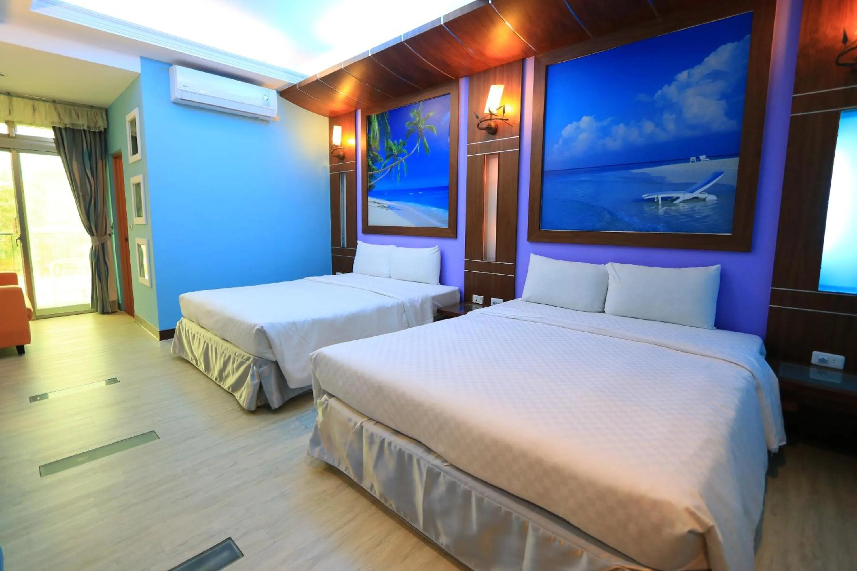 Photo of the whole room, Bed in Seashell Bay 墾丁貝殼灣
