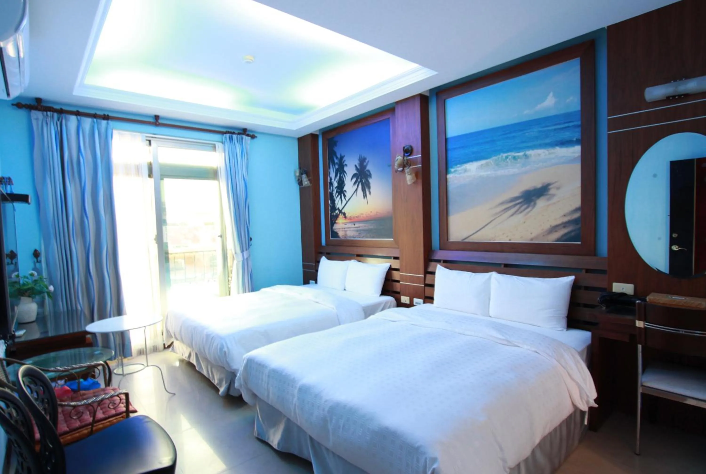 Photo of the whole room, Bed in Seashell Bay 墾丁貝殼灣