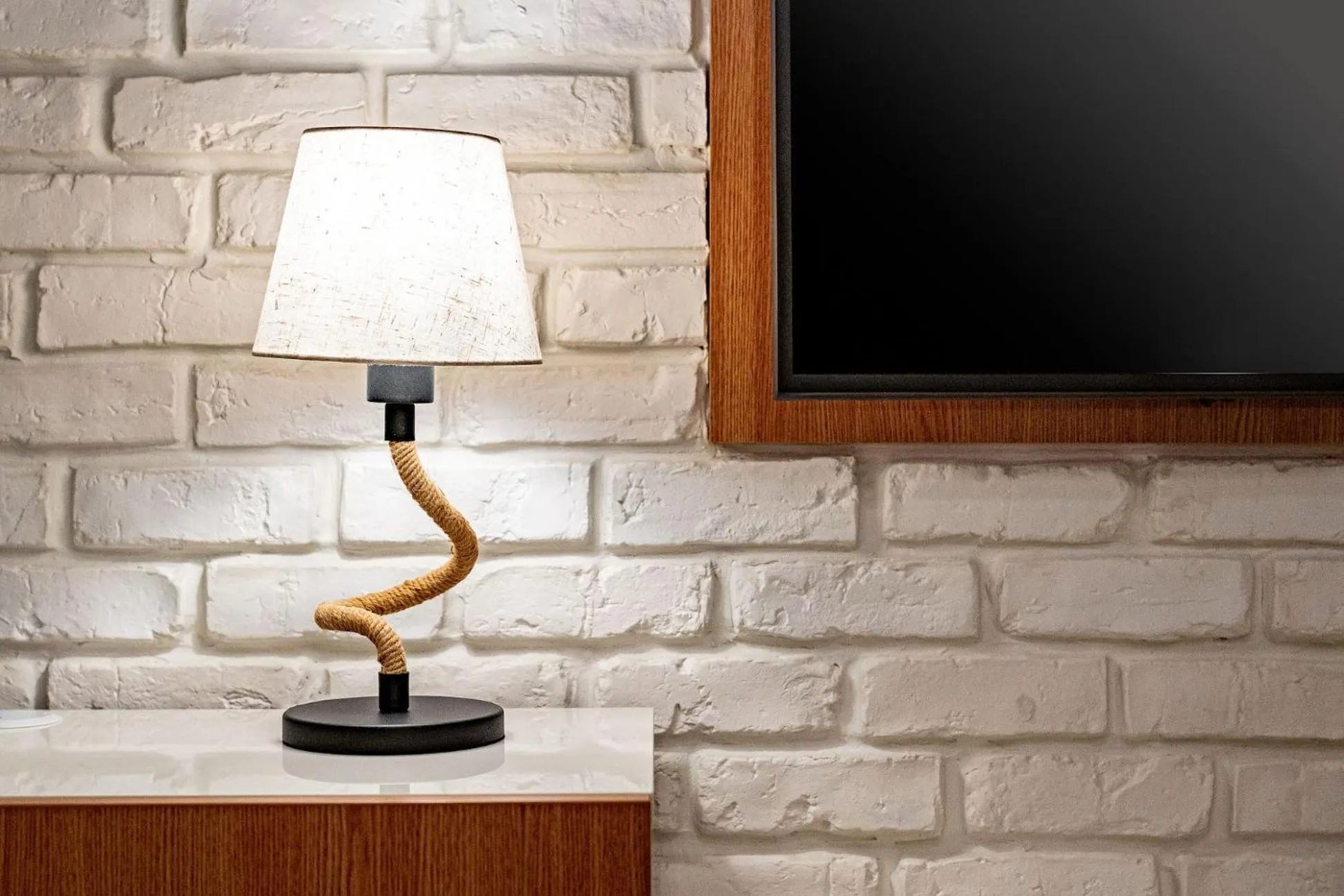 TV and multimedia in Razelm Luxury Resort