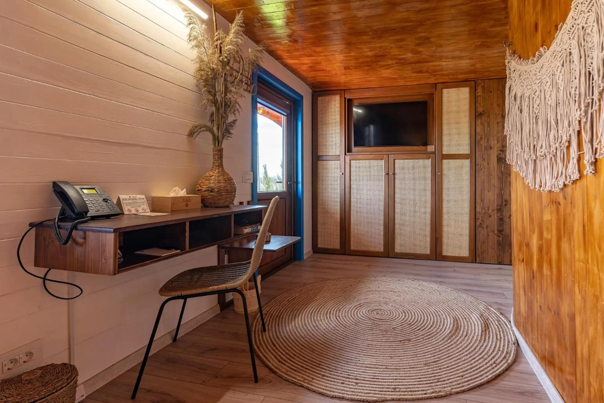 Bed in Razelm Luxury Resort