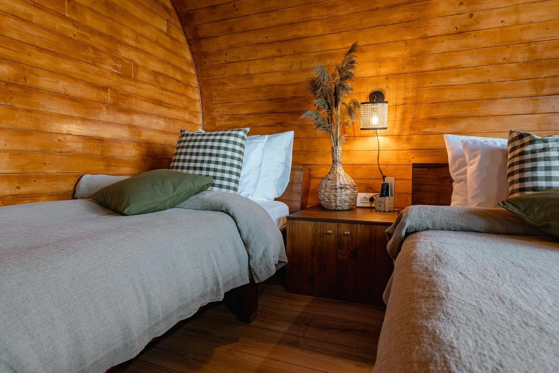 Bedroom, Bed in Razelm Luxury Resort