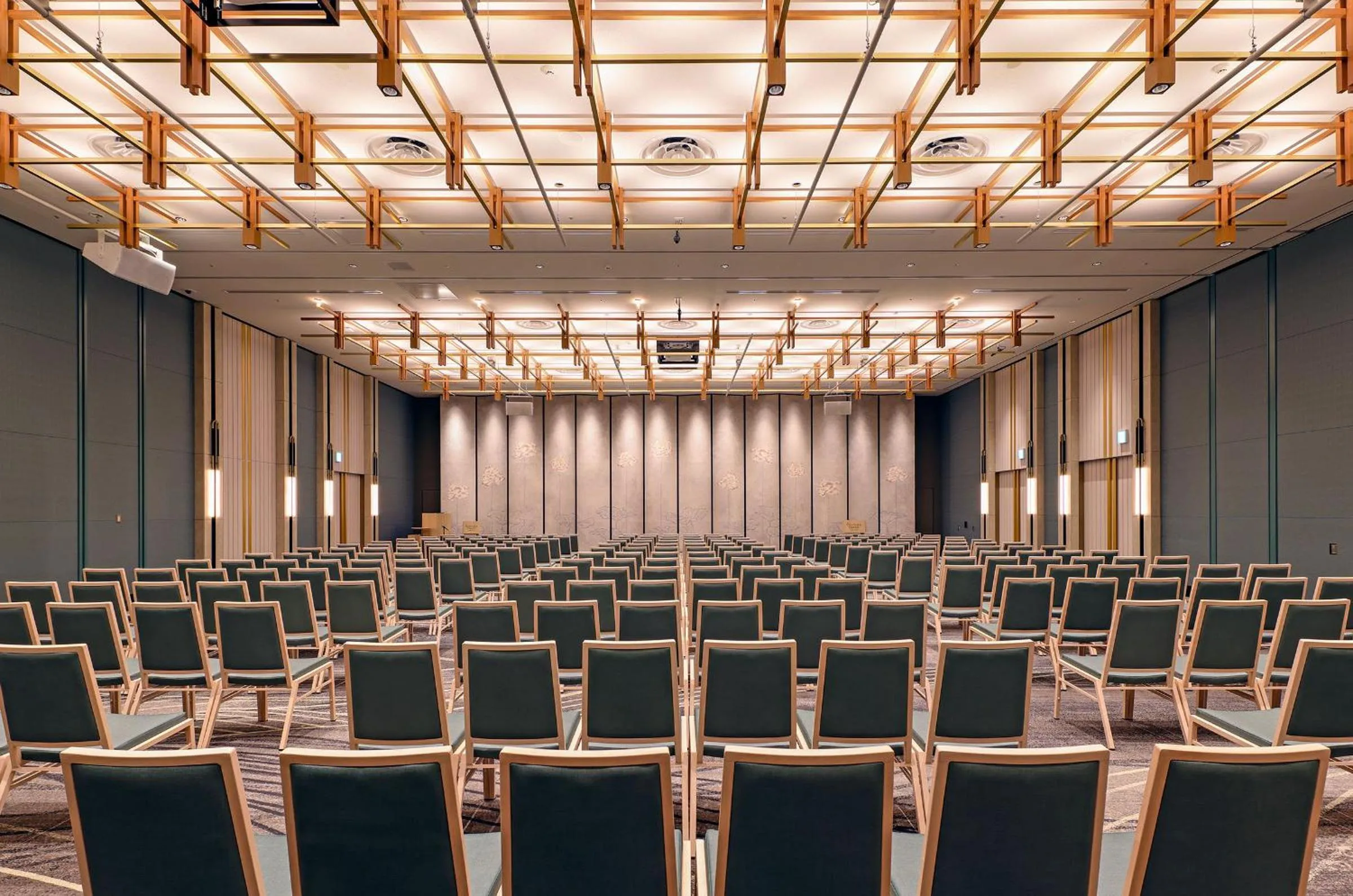 Banquet/Function facilities in Centara Grand Hotel Osaka