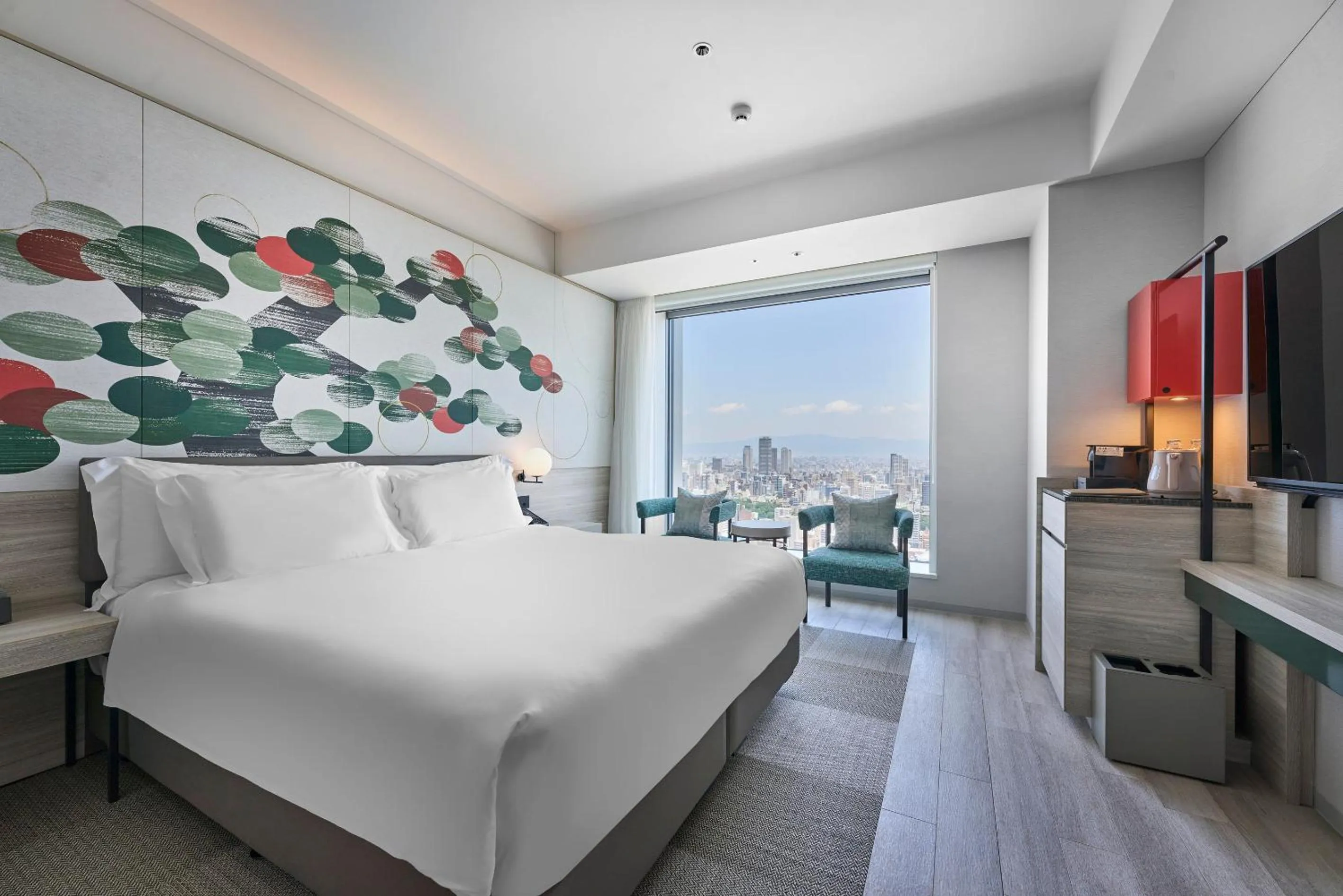 Photo of the whole room, Bed in Centara Grand Hotel Osaka