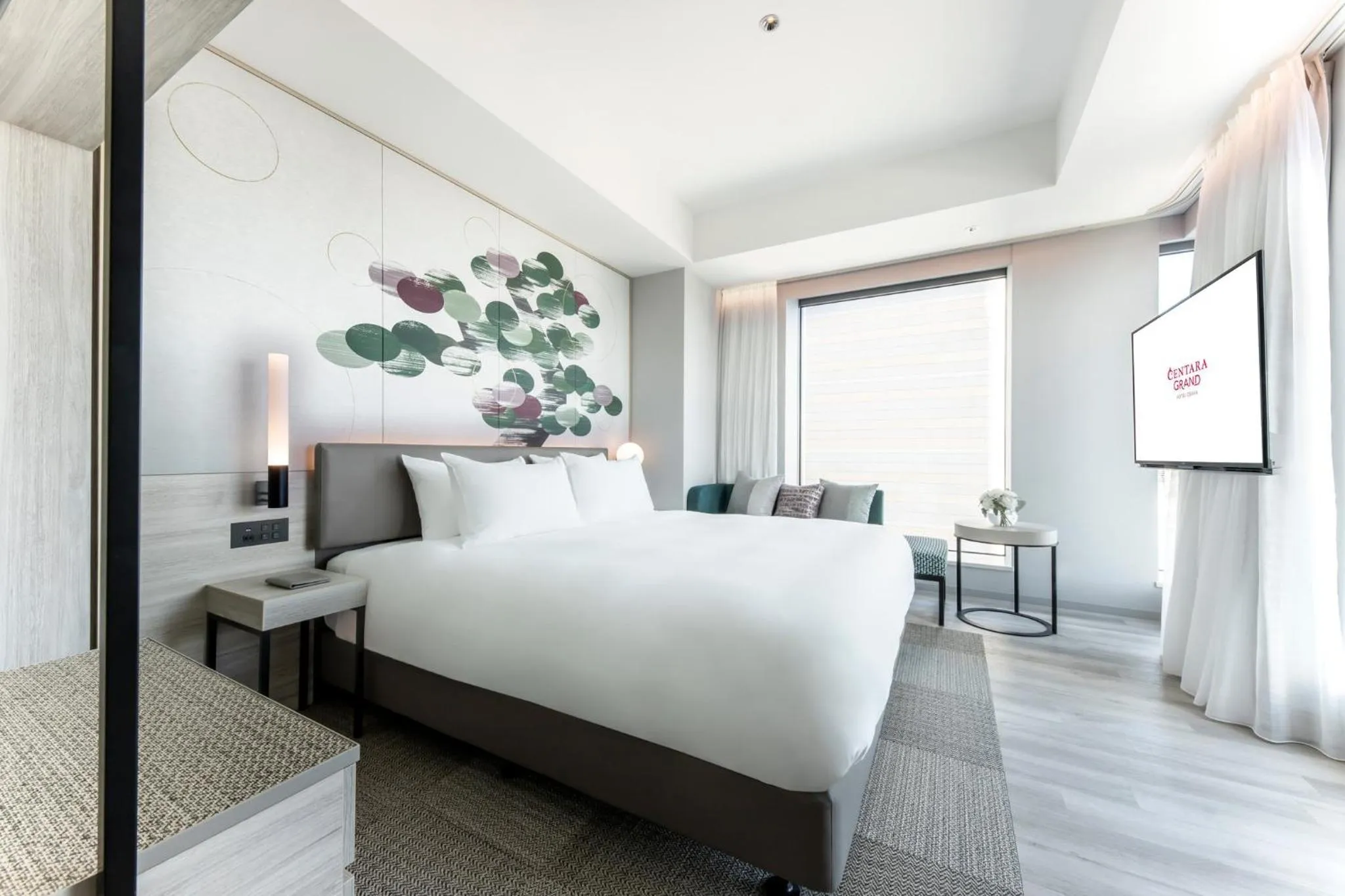 Photo of the whole room, Bed in Centara Grand Hotel Osaka