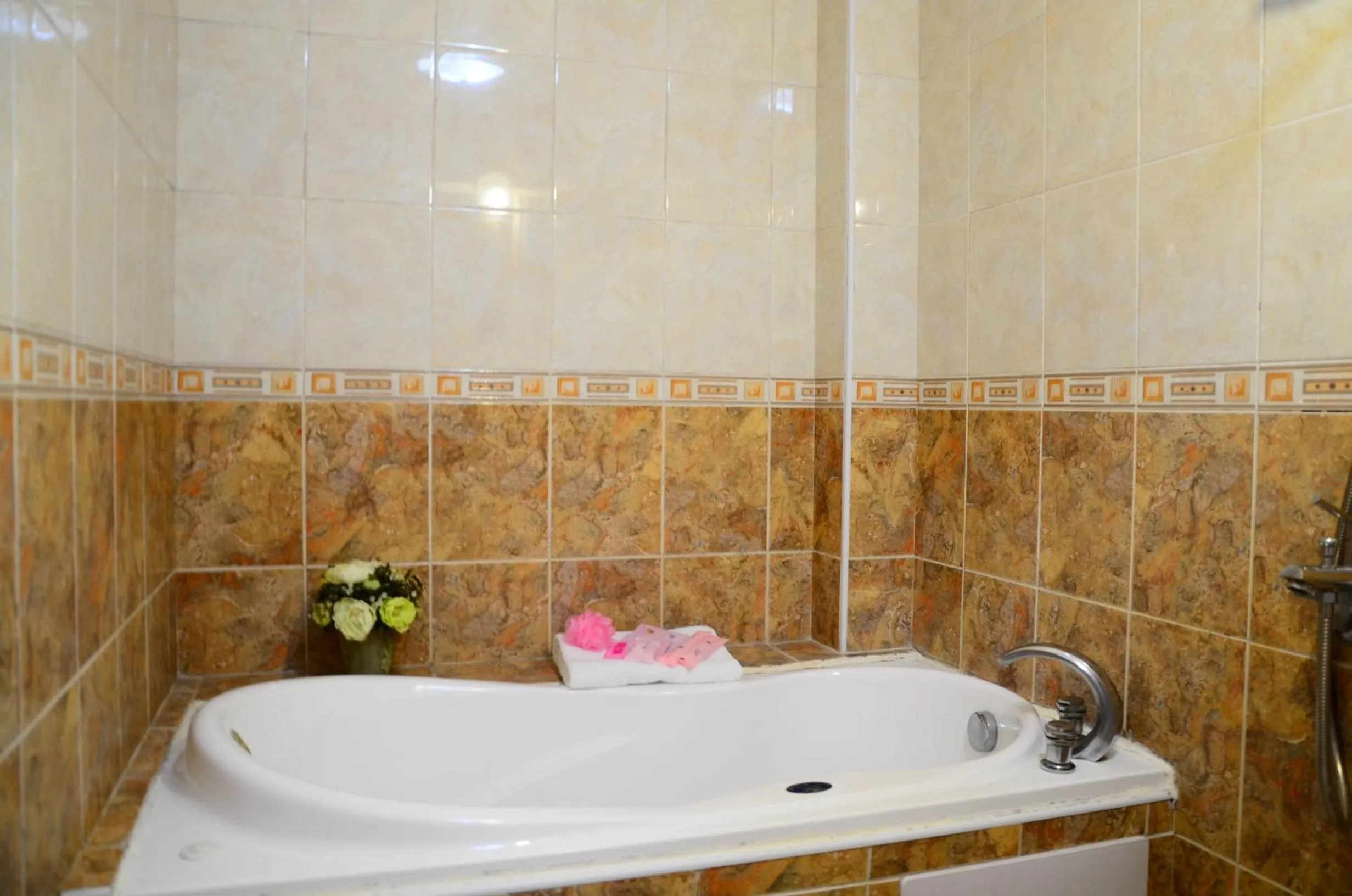 Bath in East of Love Homestay