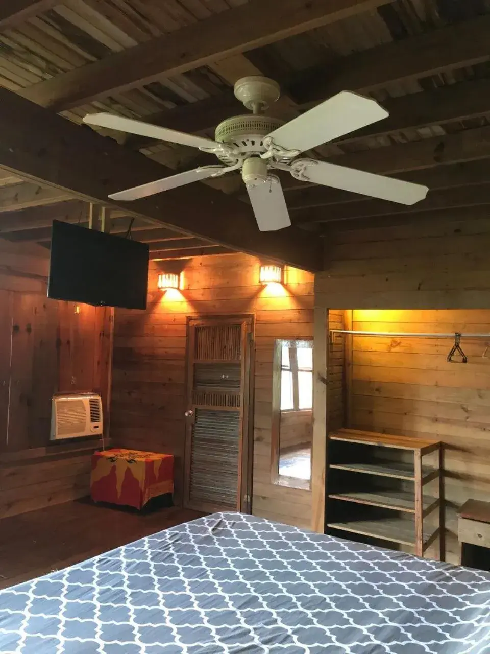 Family Room with Sea View in Roatan Bed & Breakfast Apartments Family Room with Sea View in Roatan Bed & Breakfast Apartments