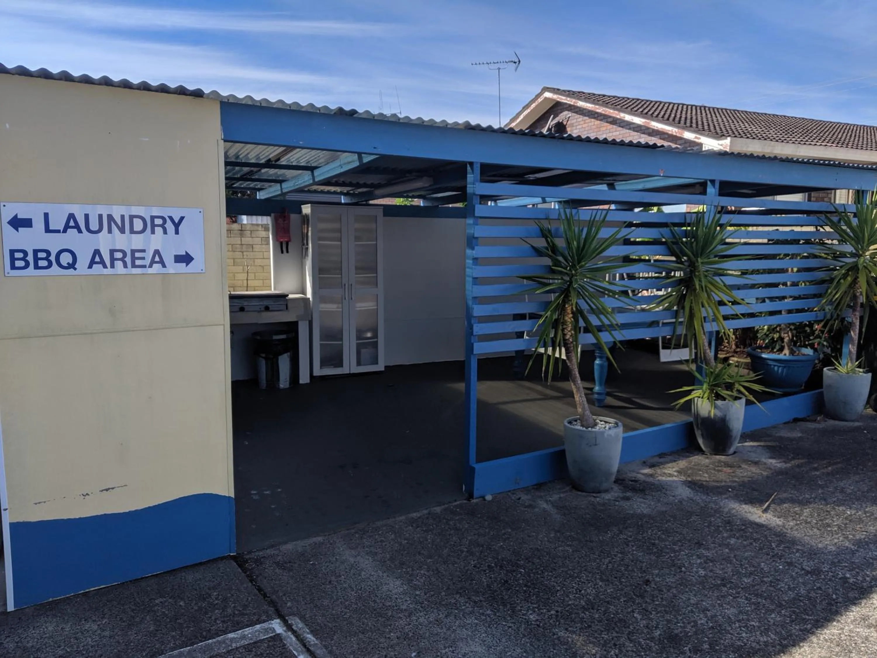 BBQ facilities in Harrington Village Motel