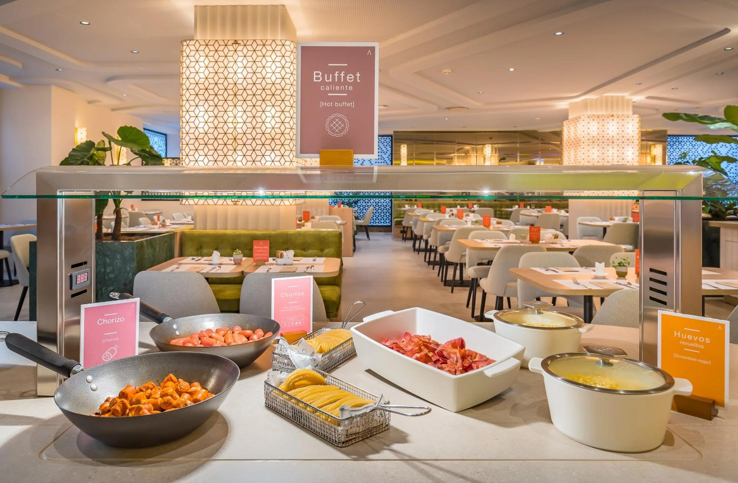 Breakfast in Barceló Carmen Granada