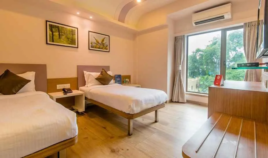 Shower in seasons hotel