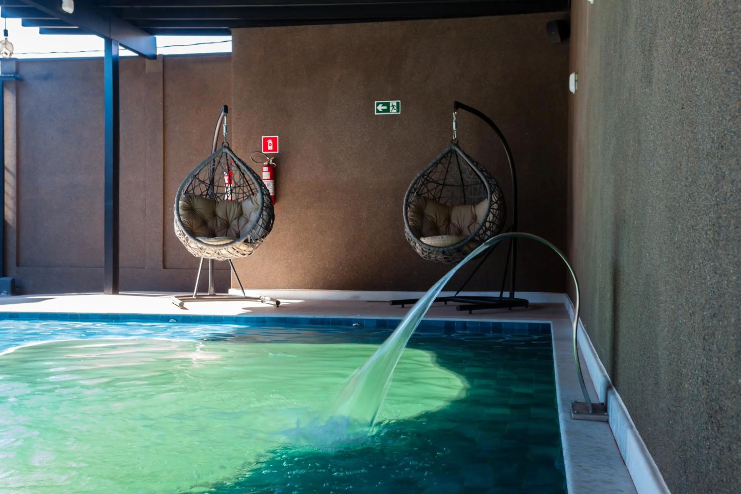 Swimming pool in Sophita Business Hotel