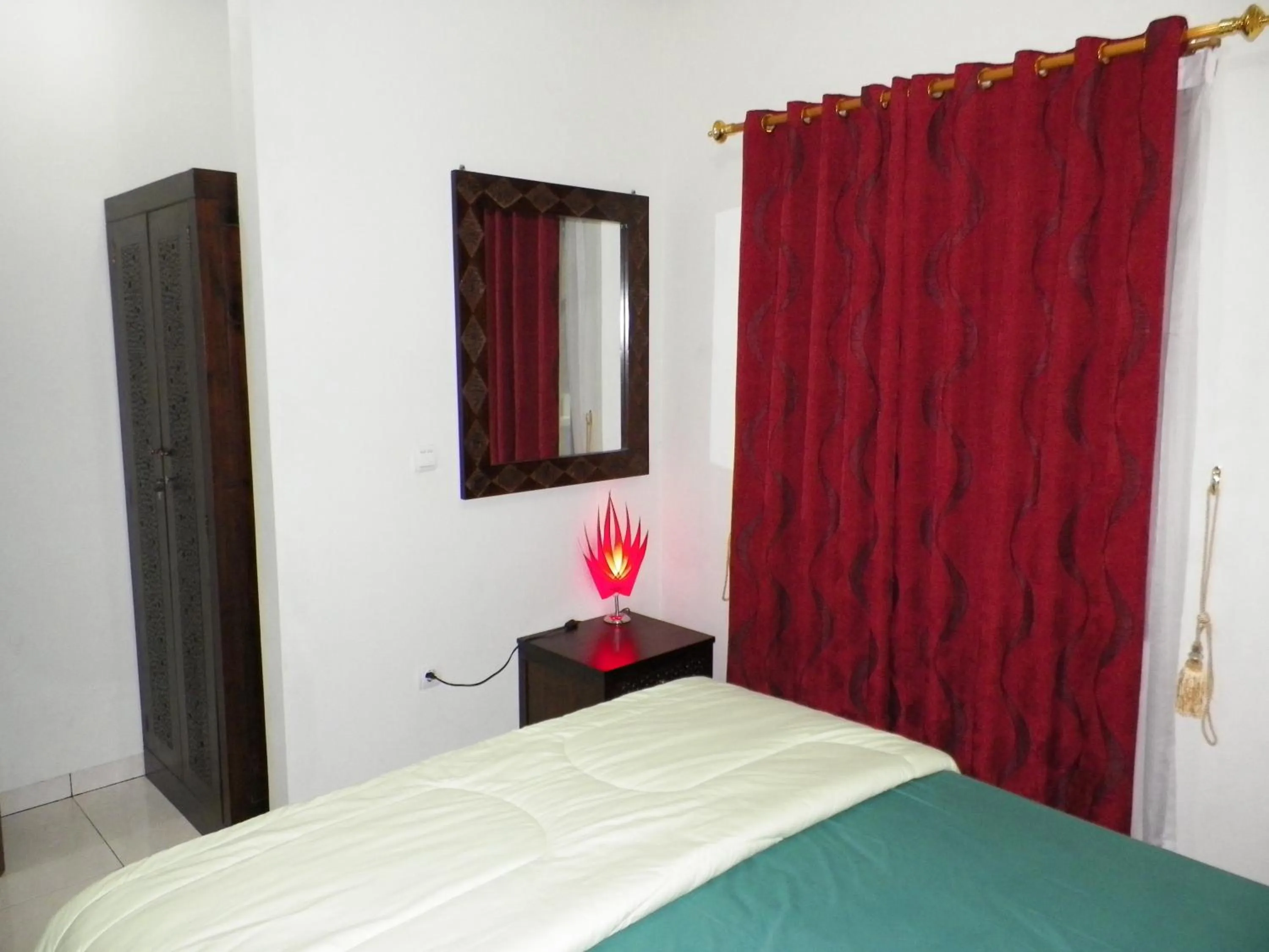 Photo of the whole room in Villa Roemi