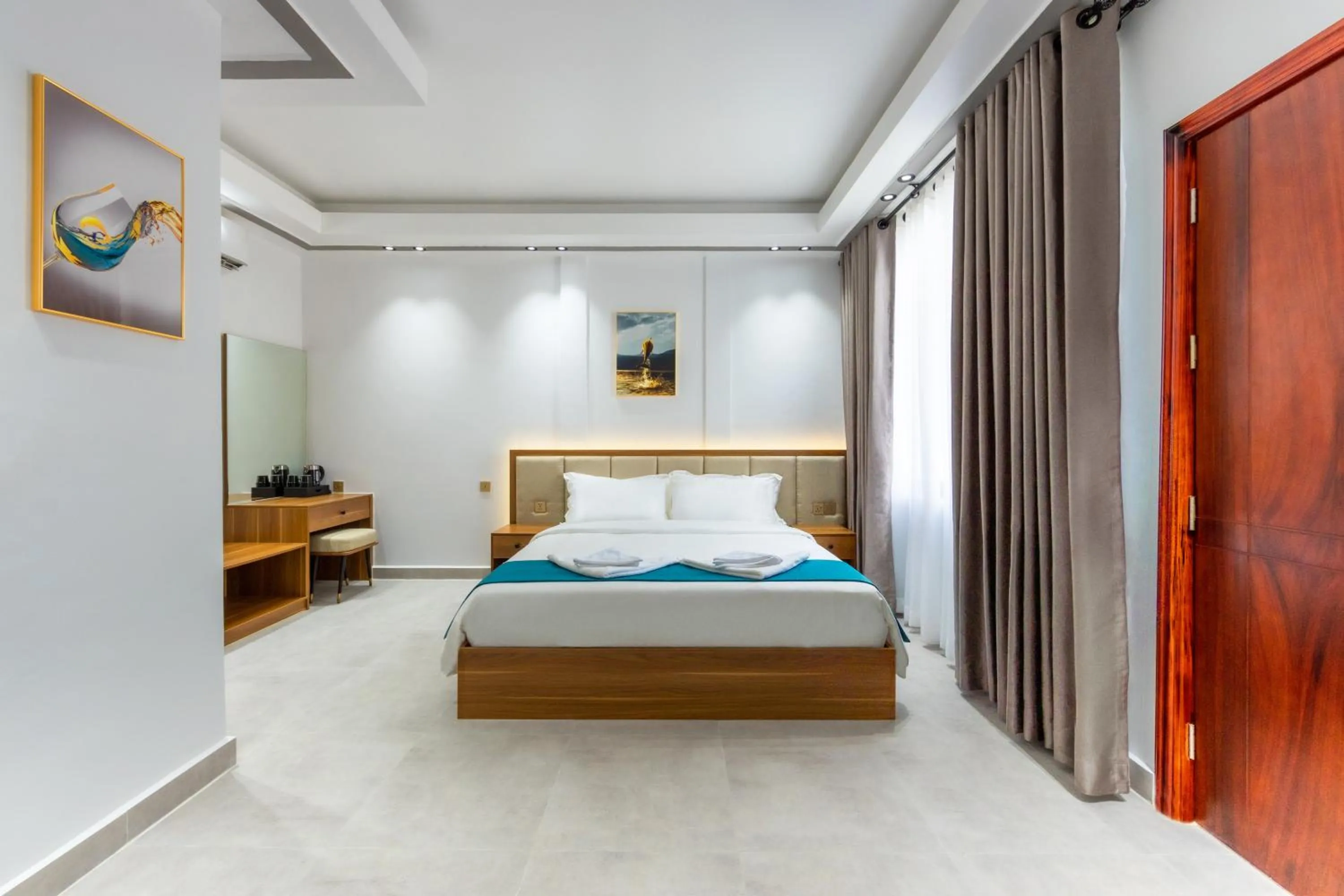 Bedroom in SS Villa & Resort