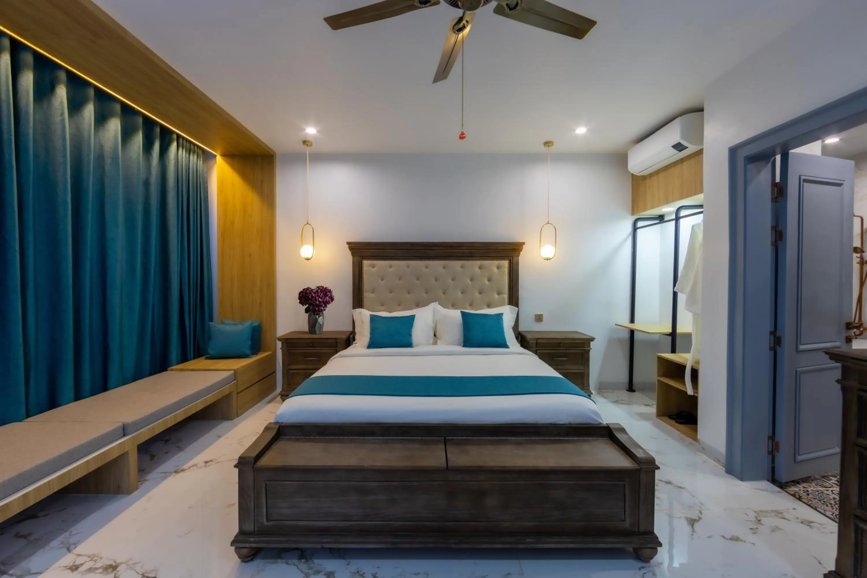 Bedroom in SS Villa & Resort