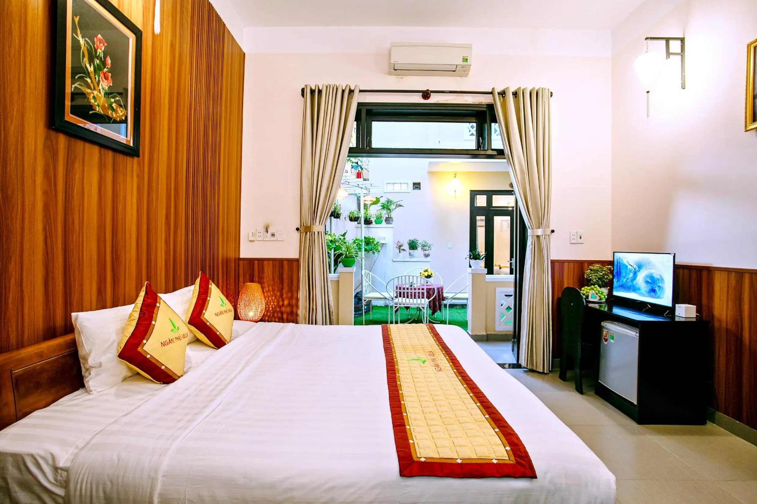 Bed in Ngan Phu Villa