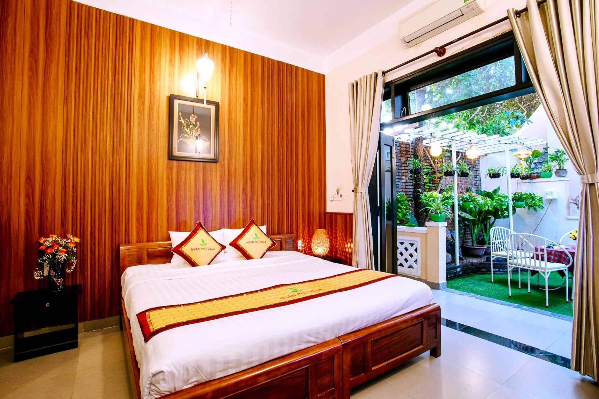 Bed in Ngan Phu Villa