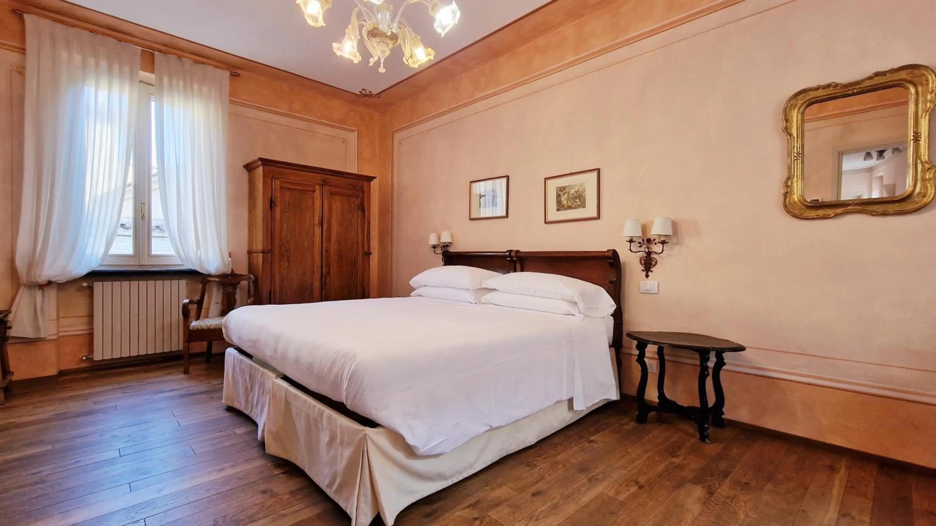 Photo of the whole room, Bed in Relais Vimercati