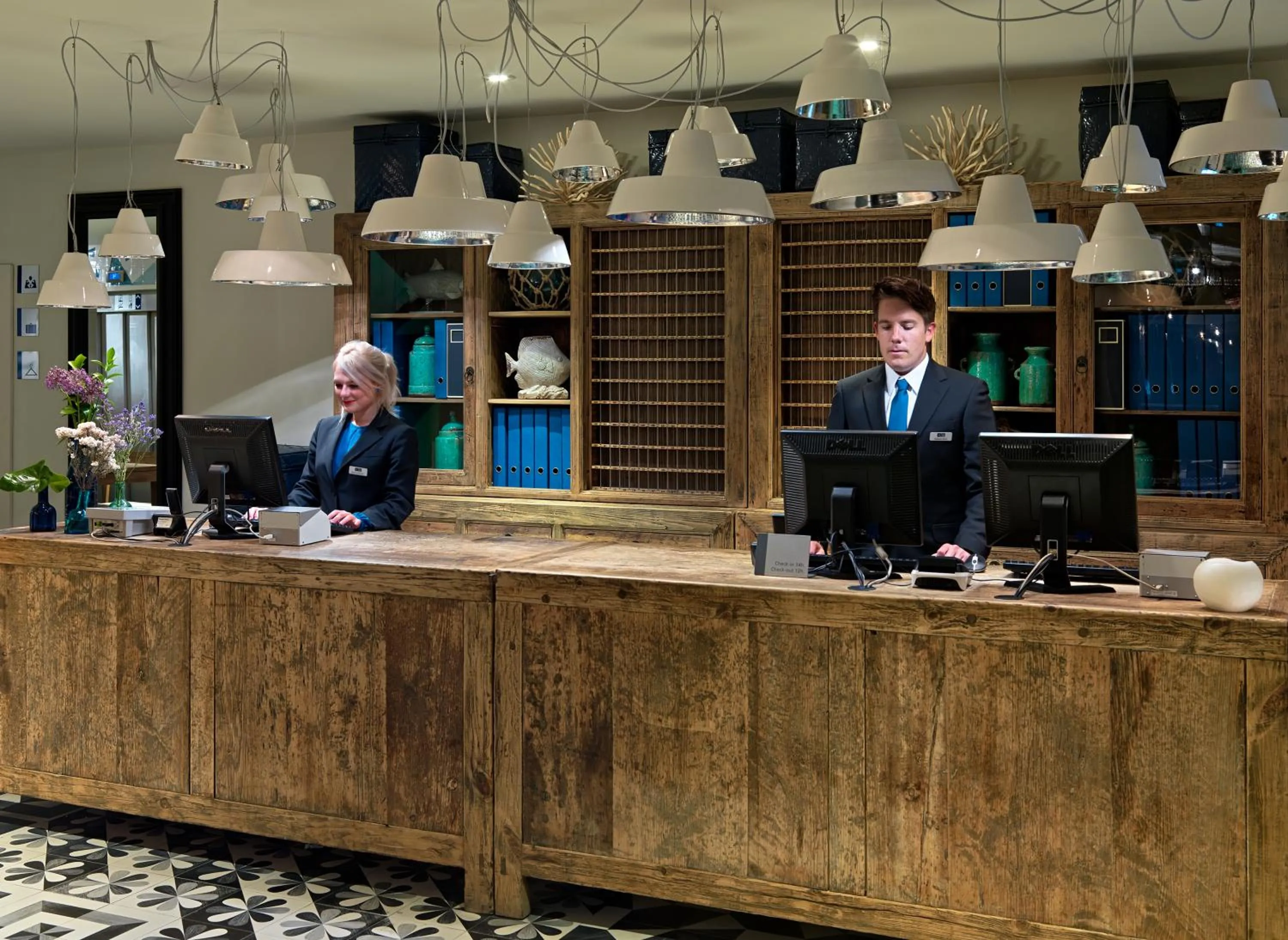 Lobby or reception in H10 Vintage Salou - Adults Only