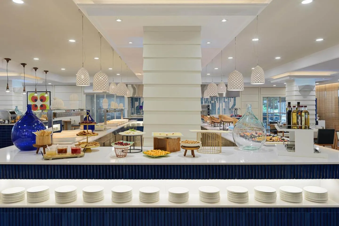 Restaurant/places to eat in H10 Vintage Salou - Adults Only