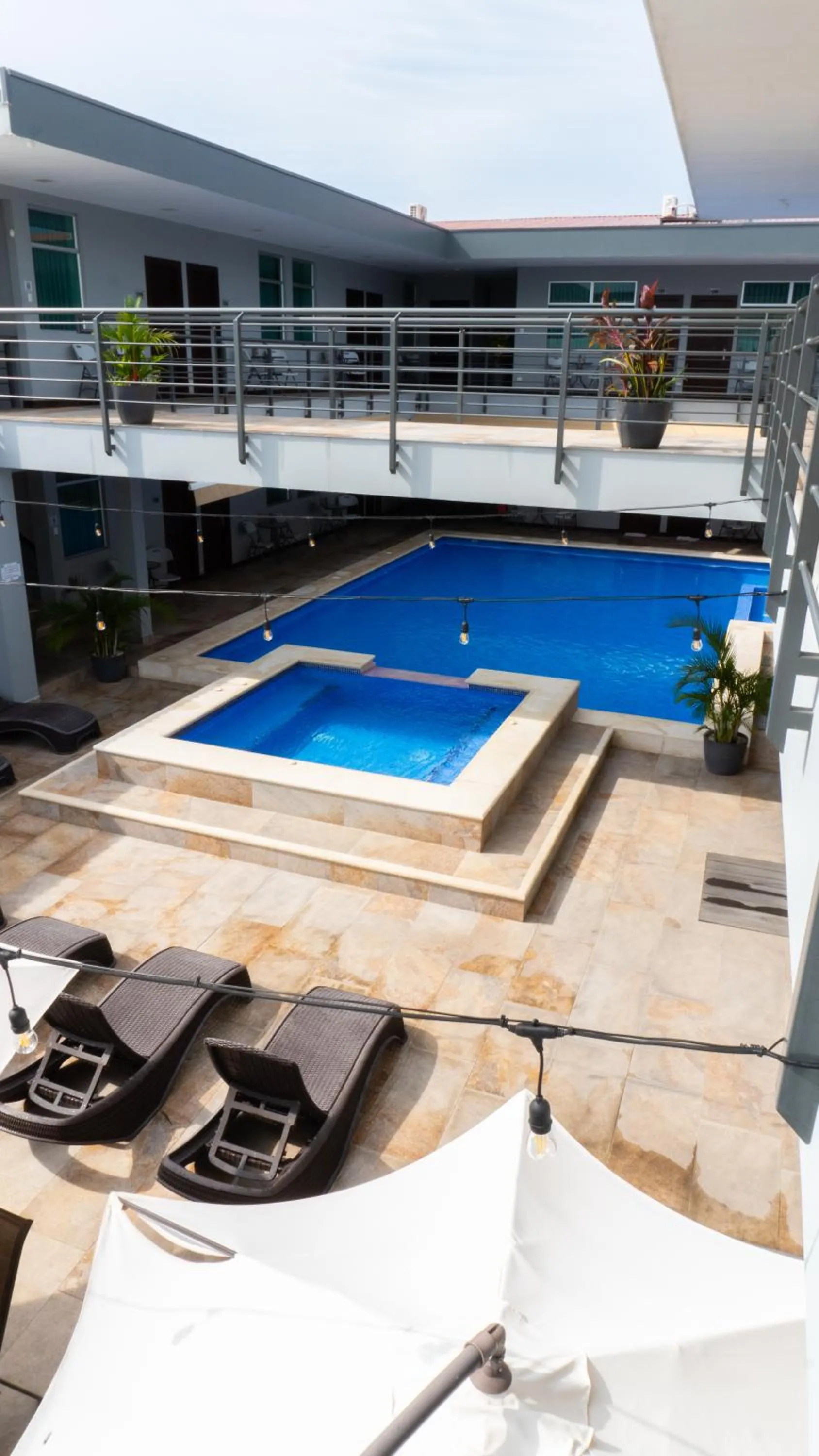 Pool view in Hotel Cayuga