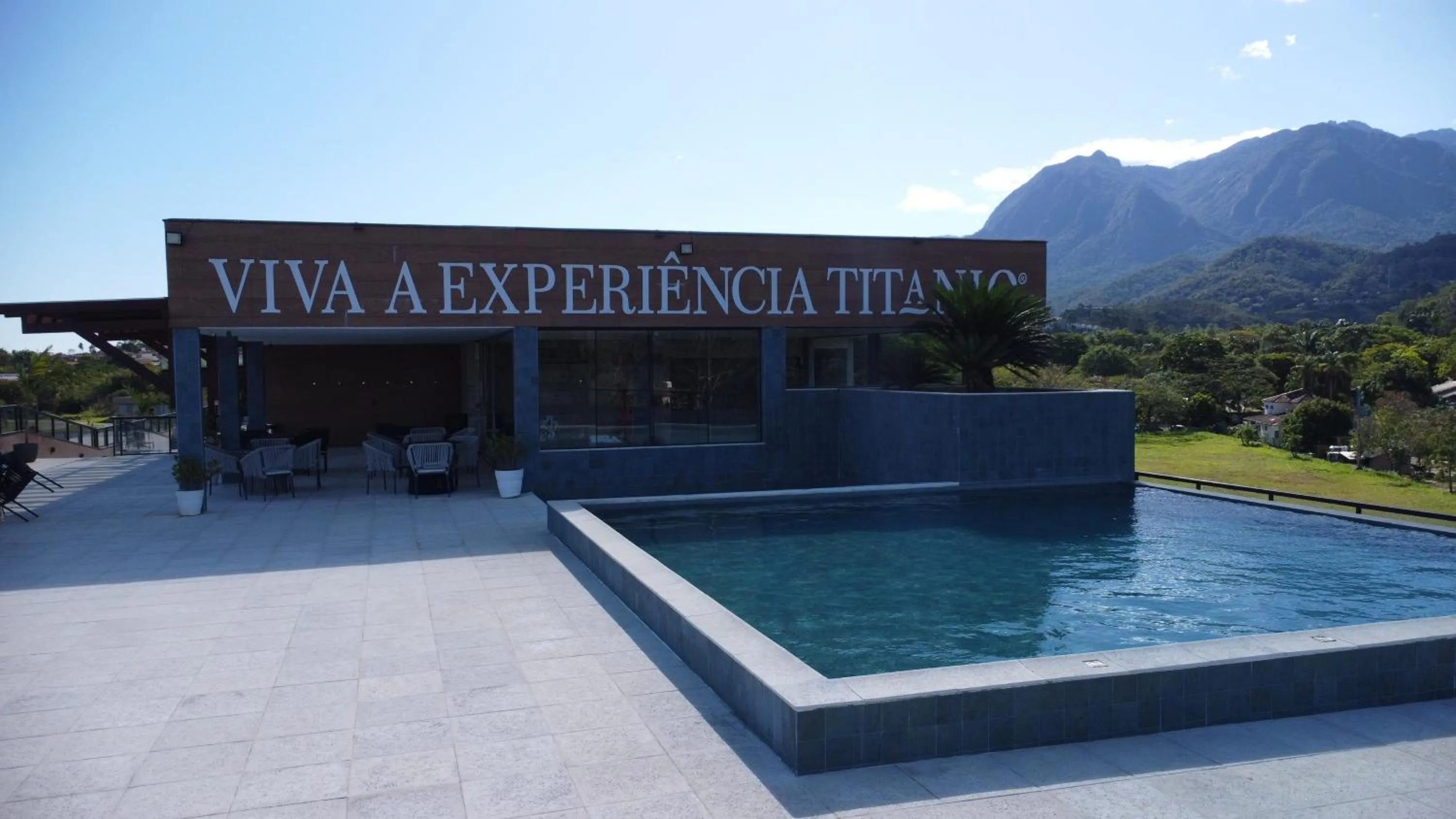 Hotel Titanic Penedo