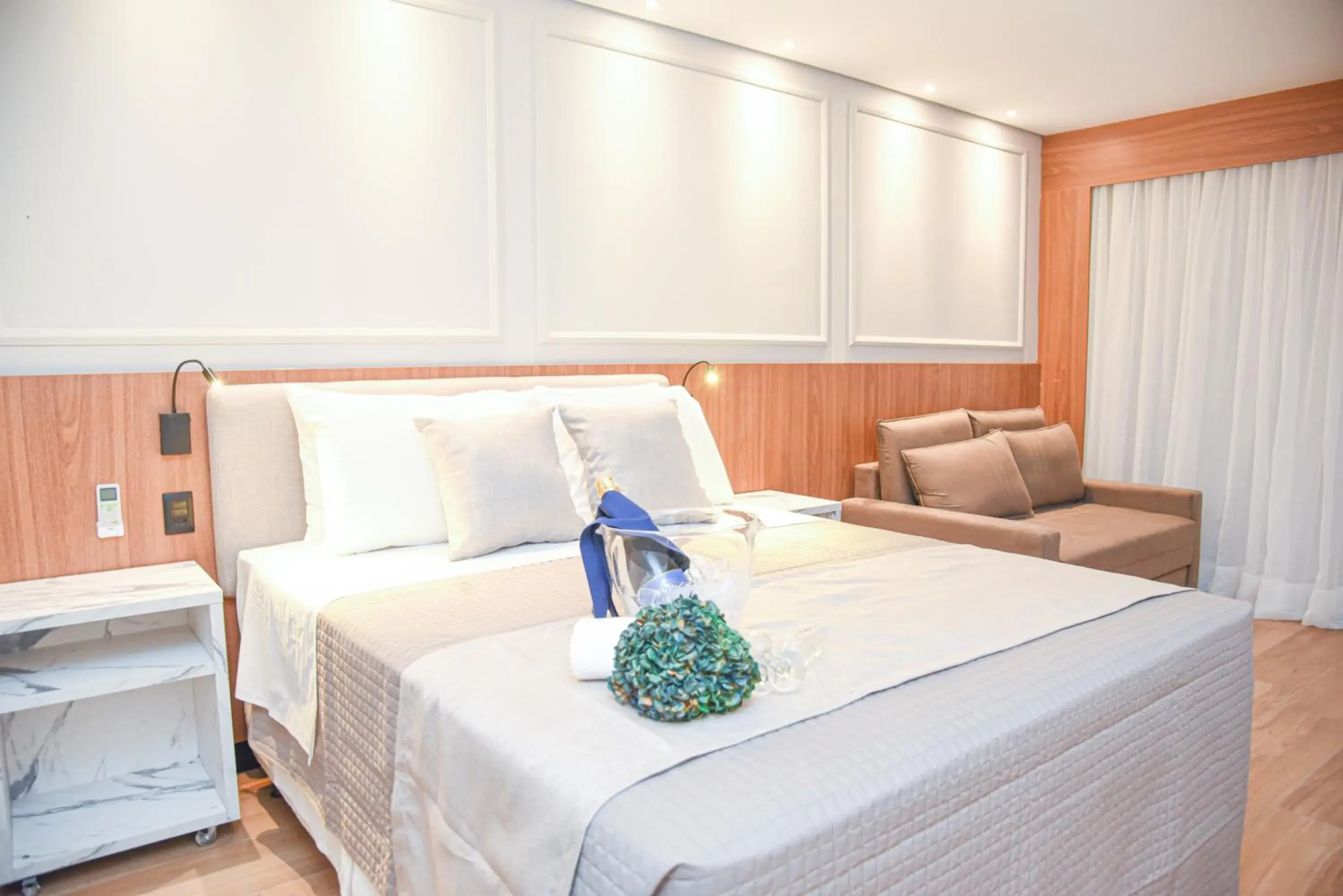 Deluxe Quadruple Room in Hotel Titanic Penedo Deluxe Quadruple Room in Hotel Titanic Penedo