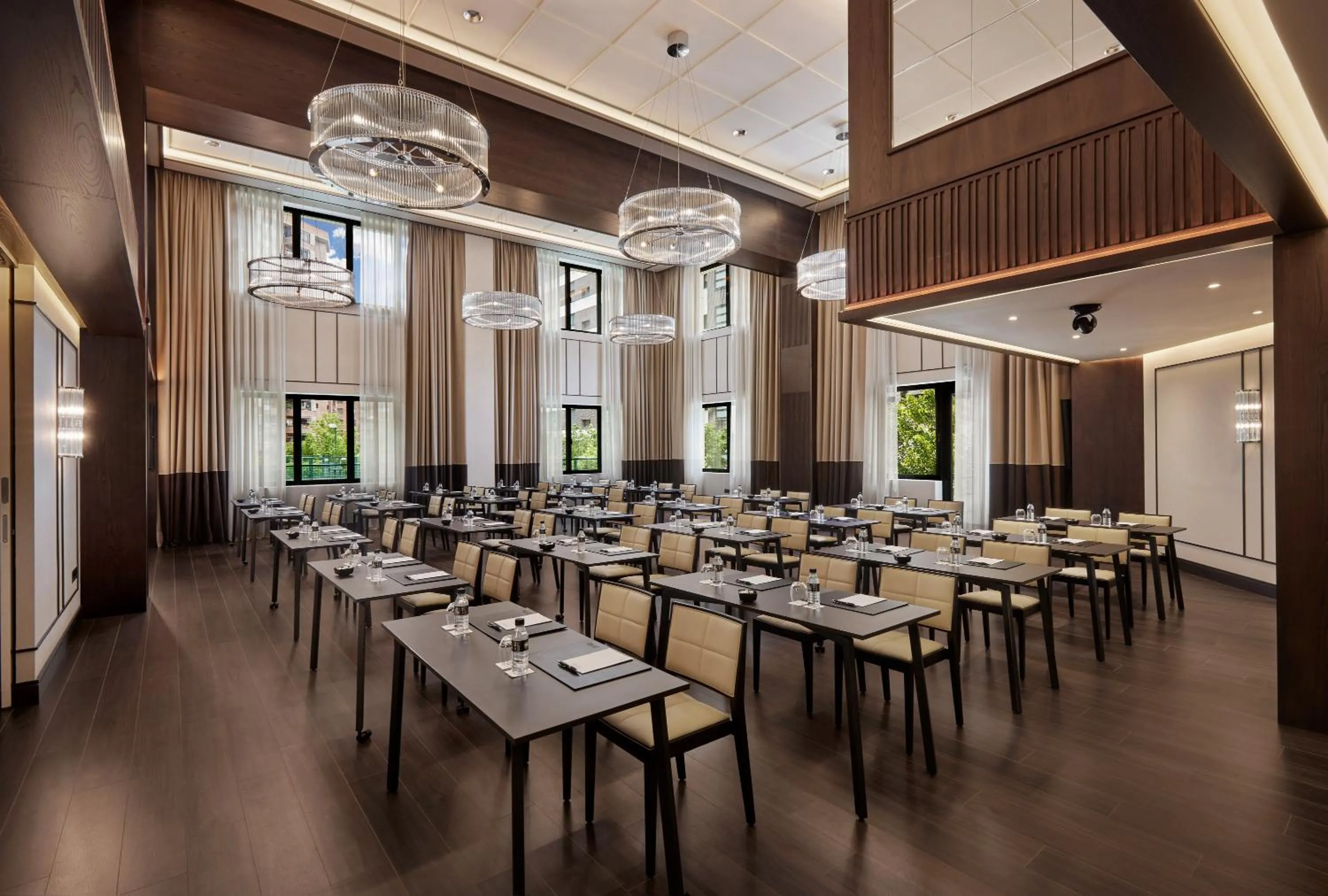 Meeting/conference room in Claridge Madrid