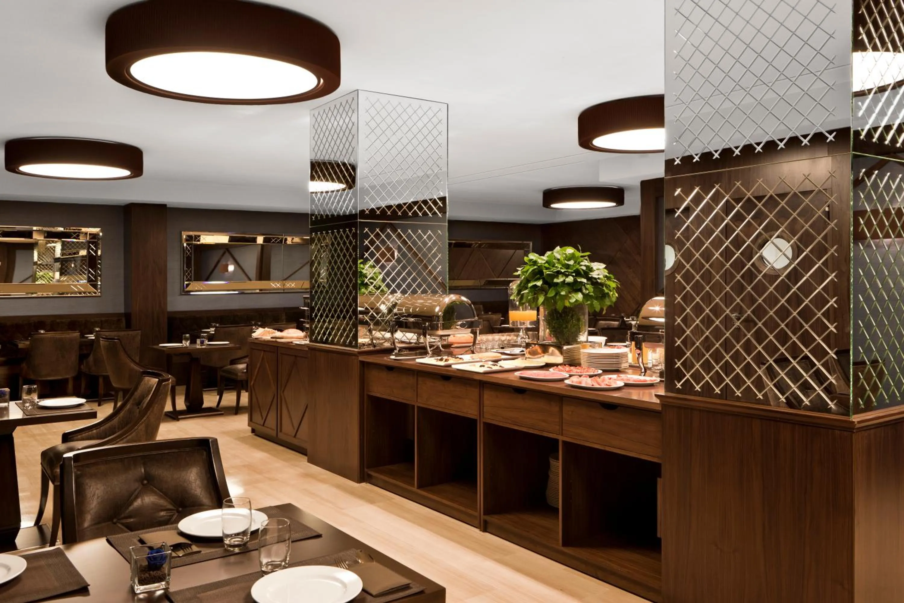 Lounge or bar in Claridge Madrid