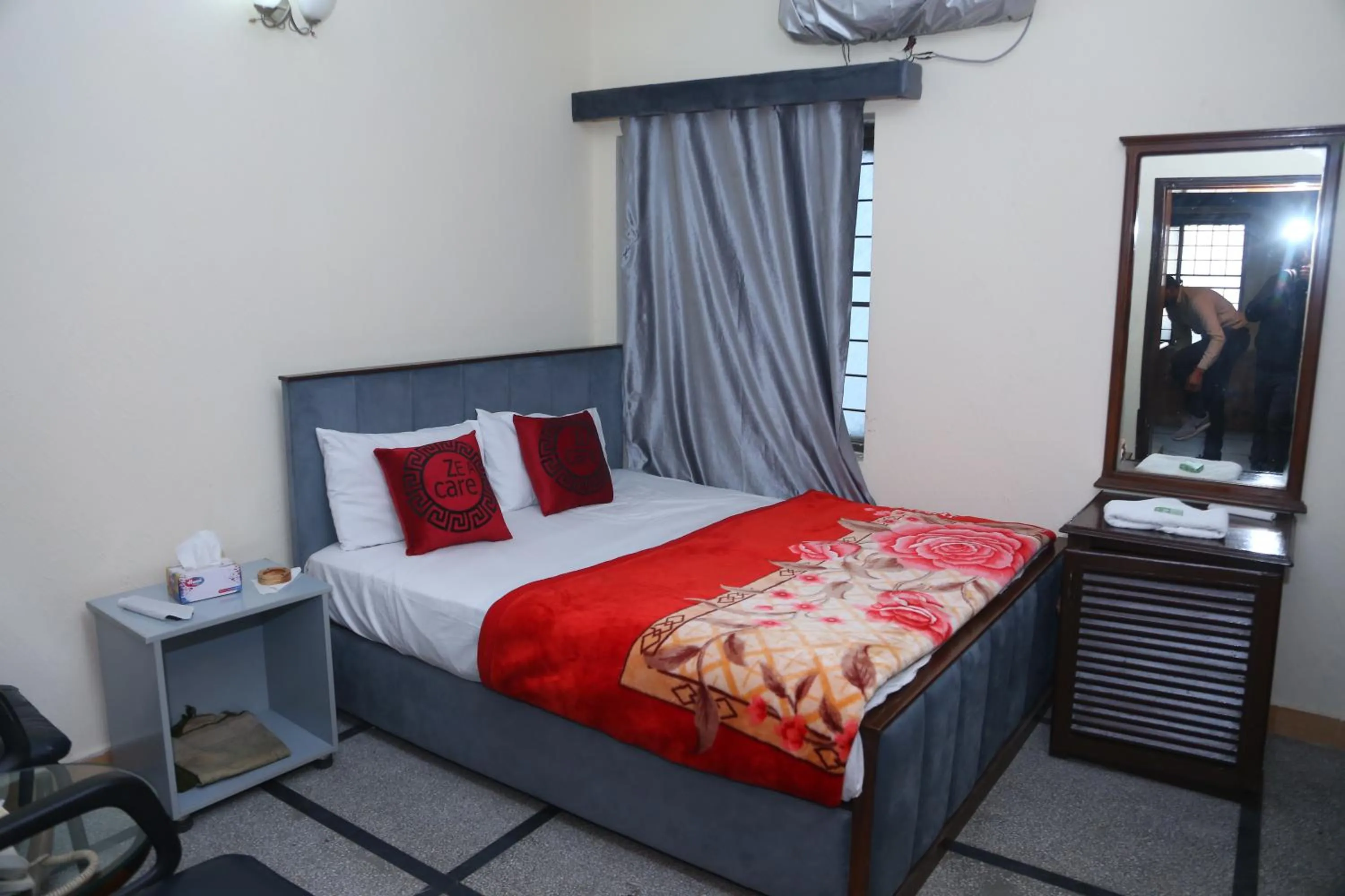 Bed in Hotel Zea Care Johar Town Lahore