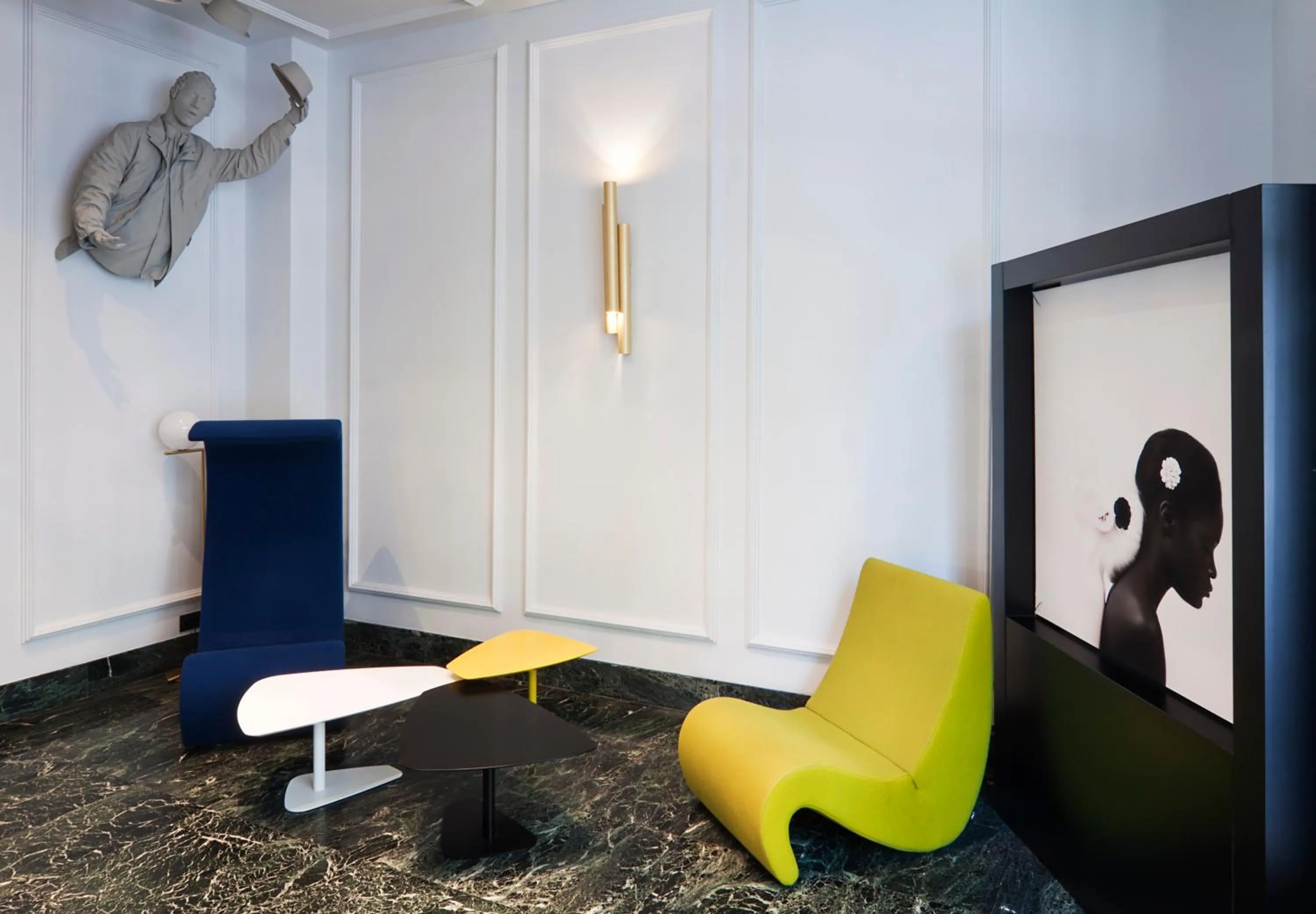 Seating area in One Shot Reina Victoria