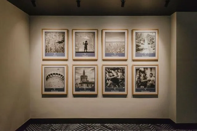 Decorative detail in Hotel Dimar