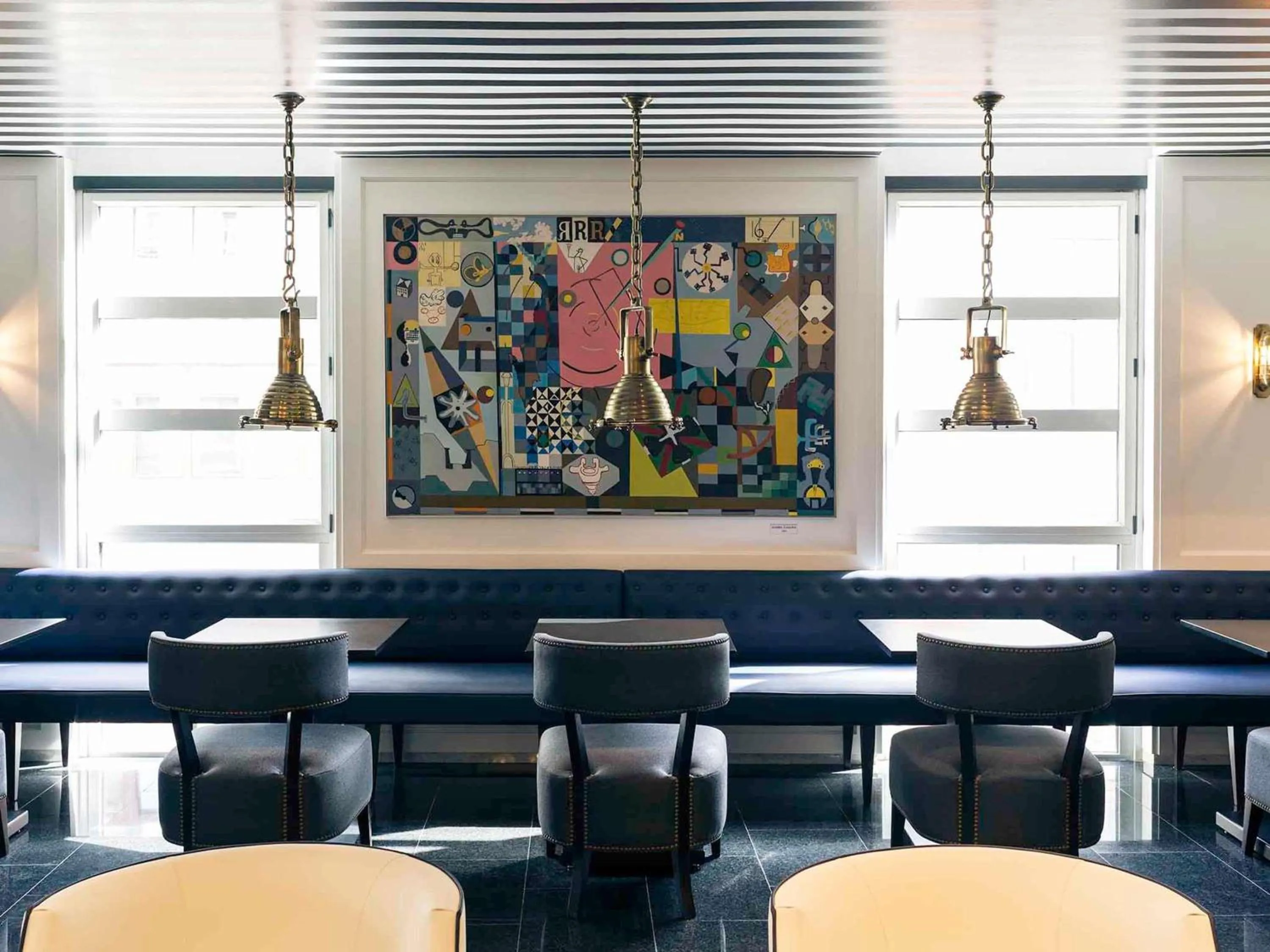 Meeting/conference room in Hotel Mercure Jardines de Albia