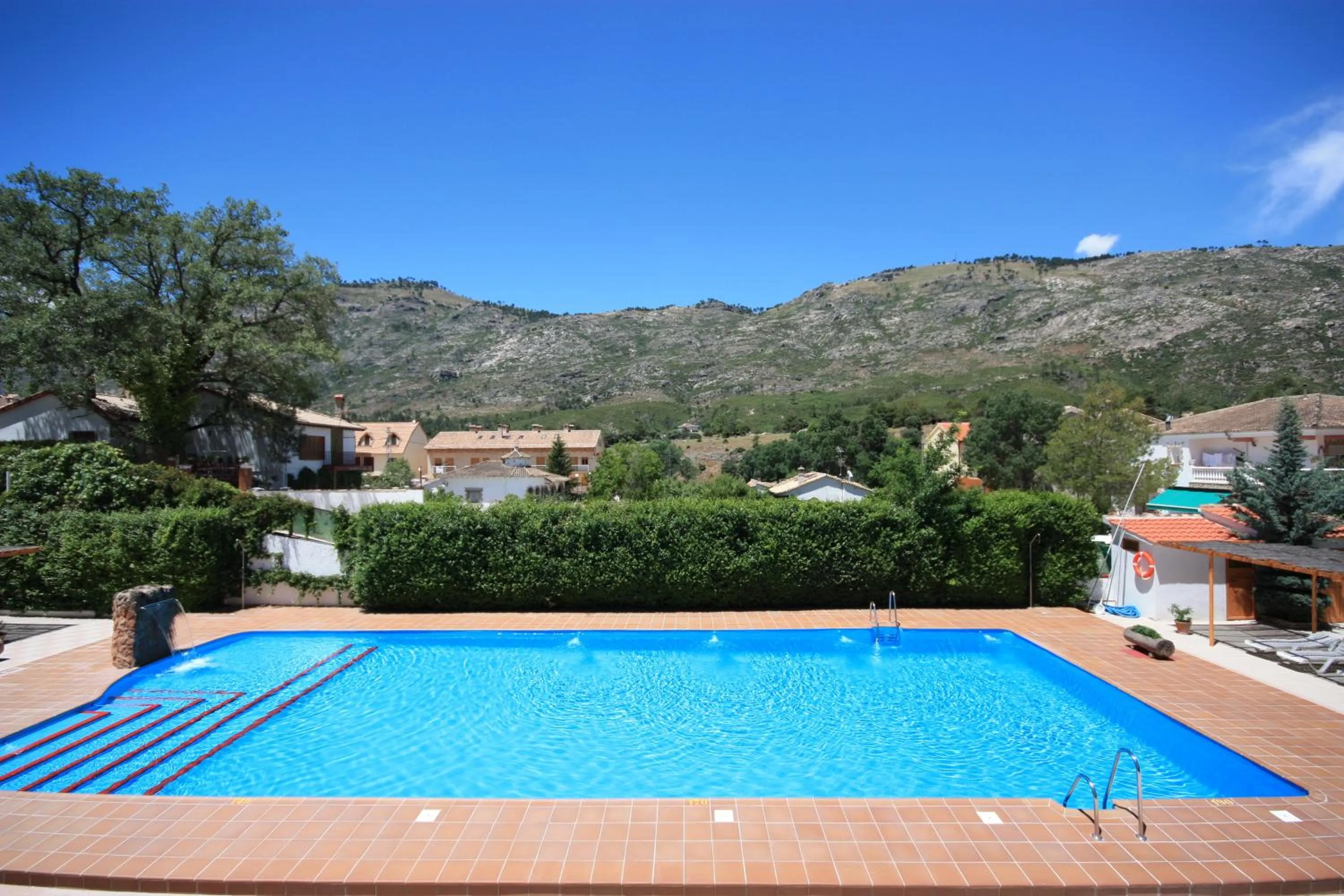 Swimming pool in Hotel Rural Montaña de Cazorla