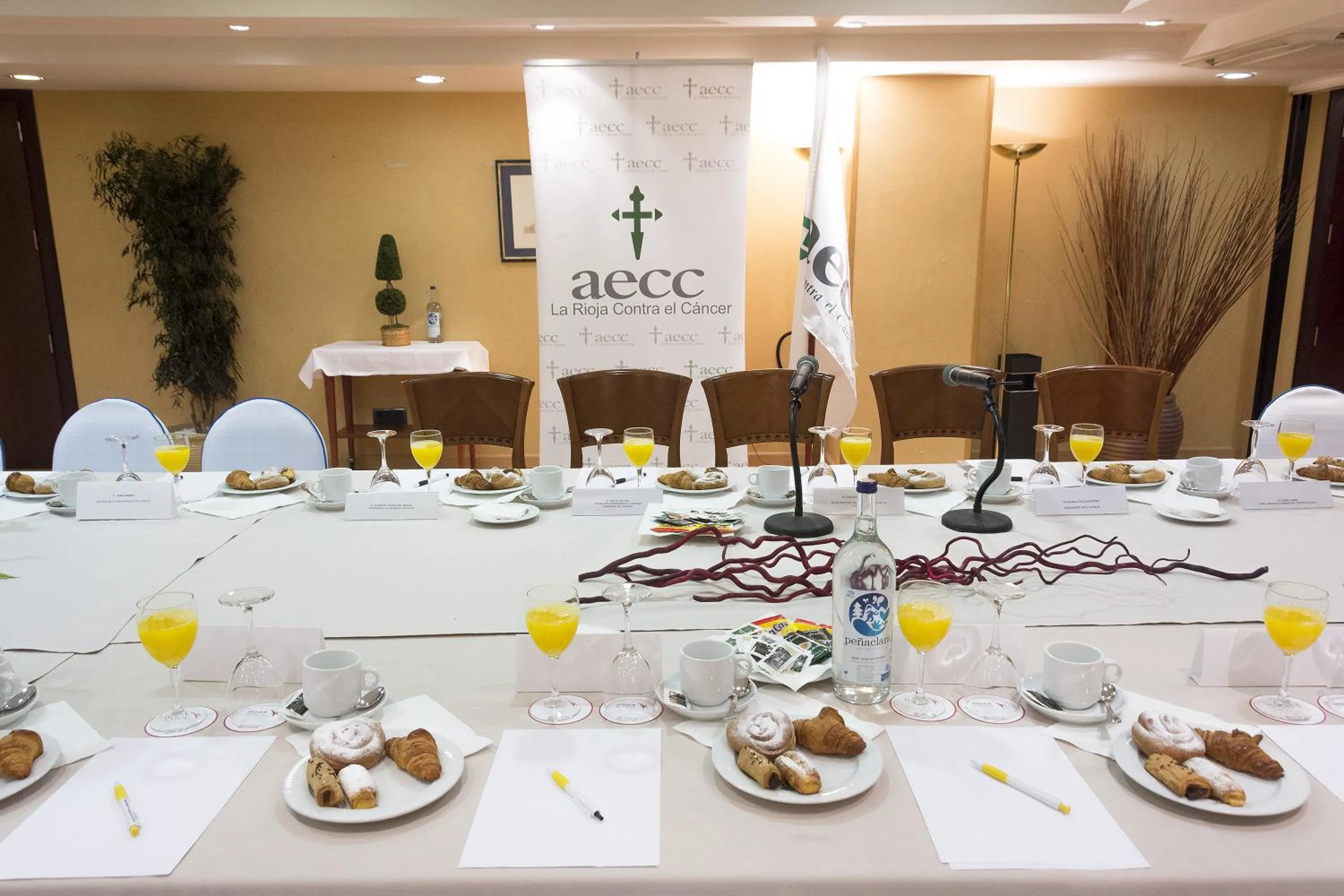 Food and drinks in Hotel Gran Via