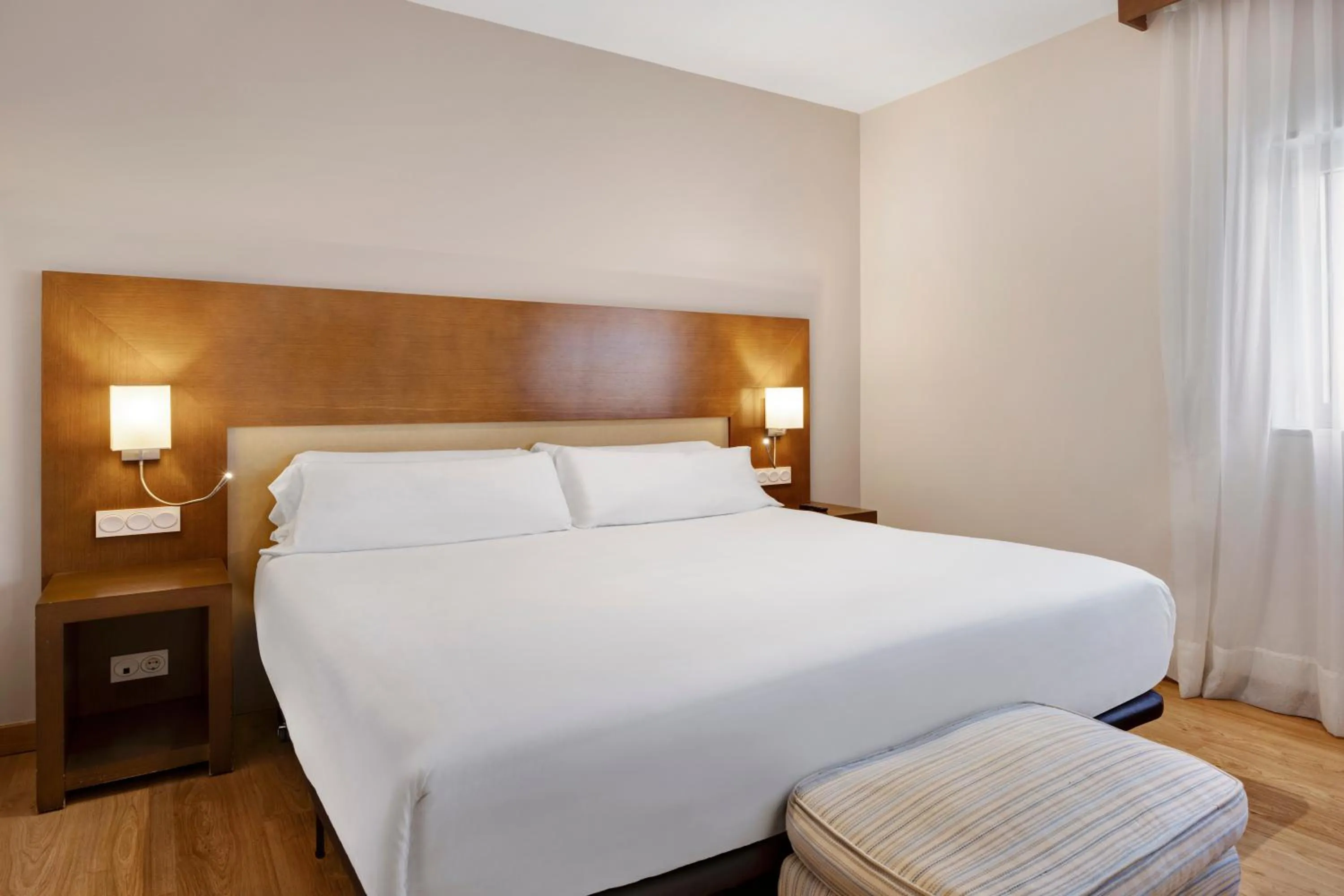 Bed in B&B HOTEL Logroño Las Cañas