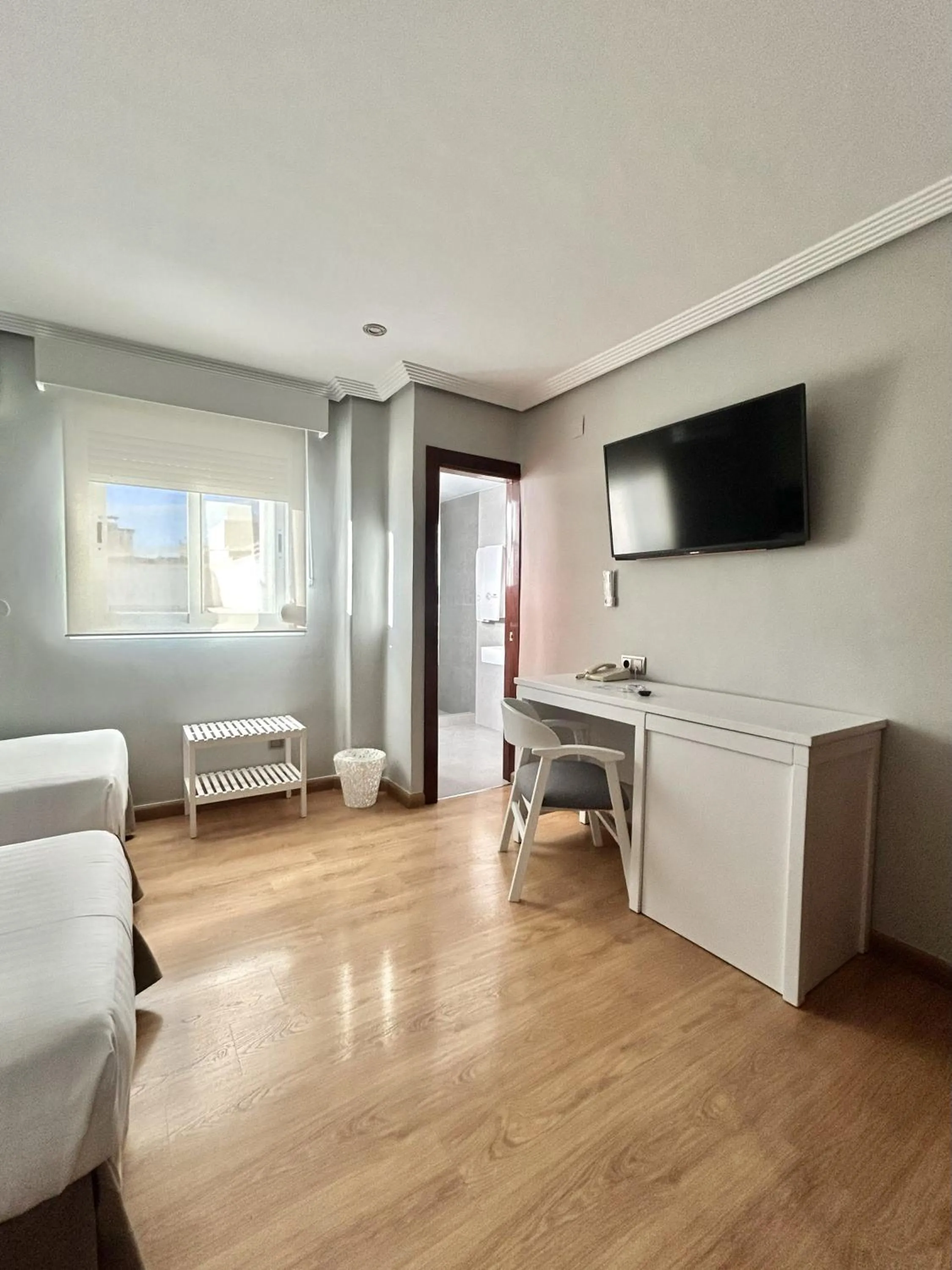 Photo of the whole room, Bed in Hotel Costasol