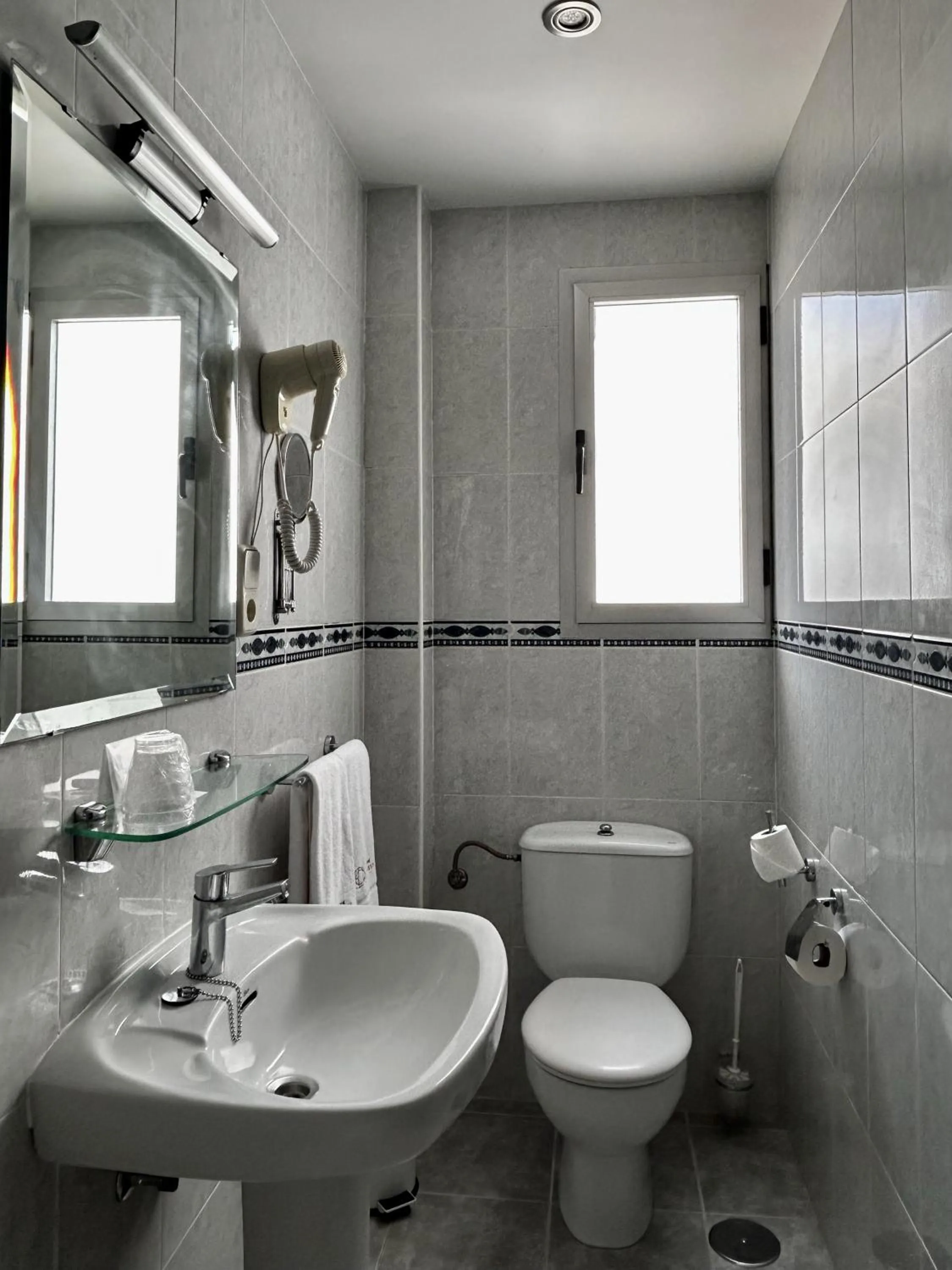 Bathroom in Hotel Costasol