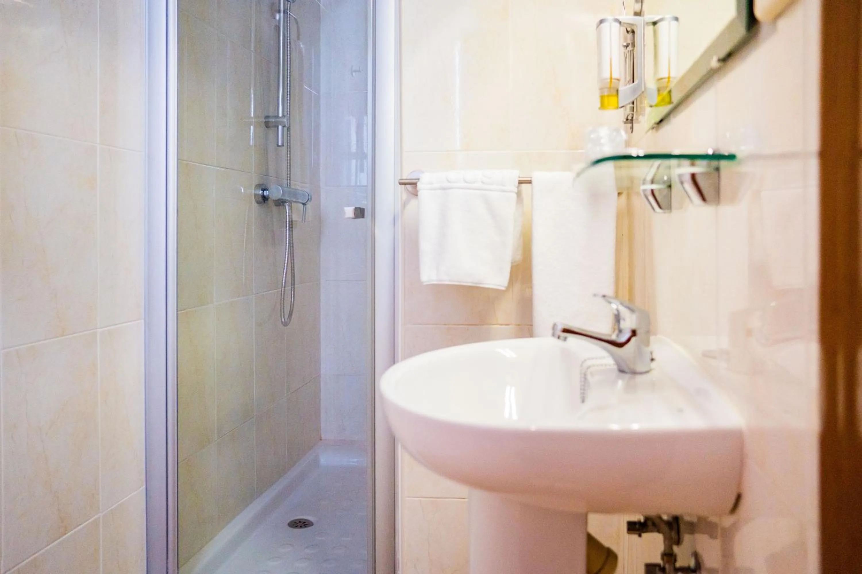 Bathroom in Hotel Costasol