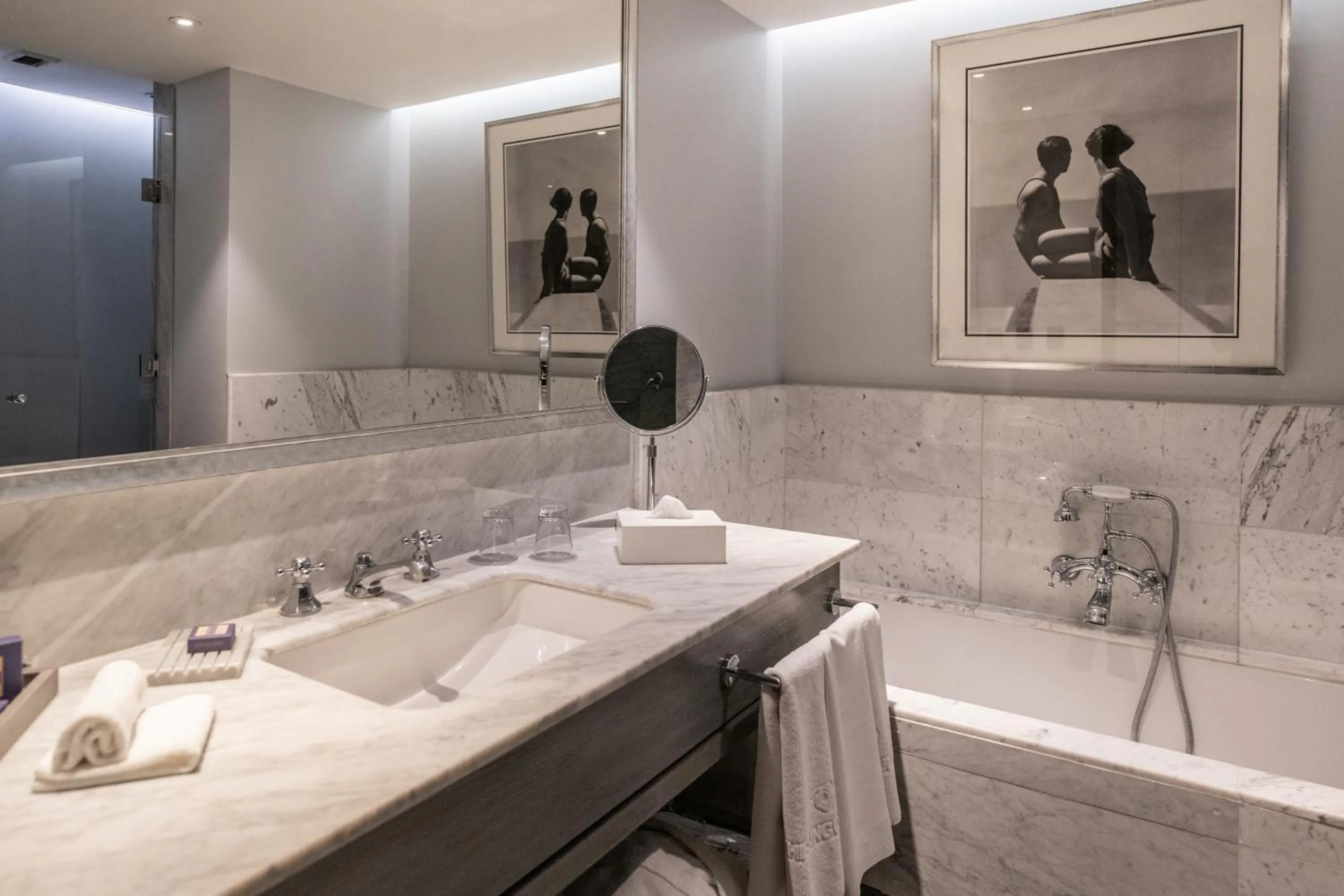 Bathroom in The Singular Santiago