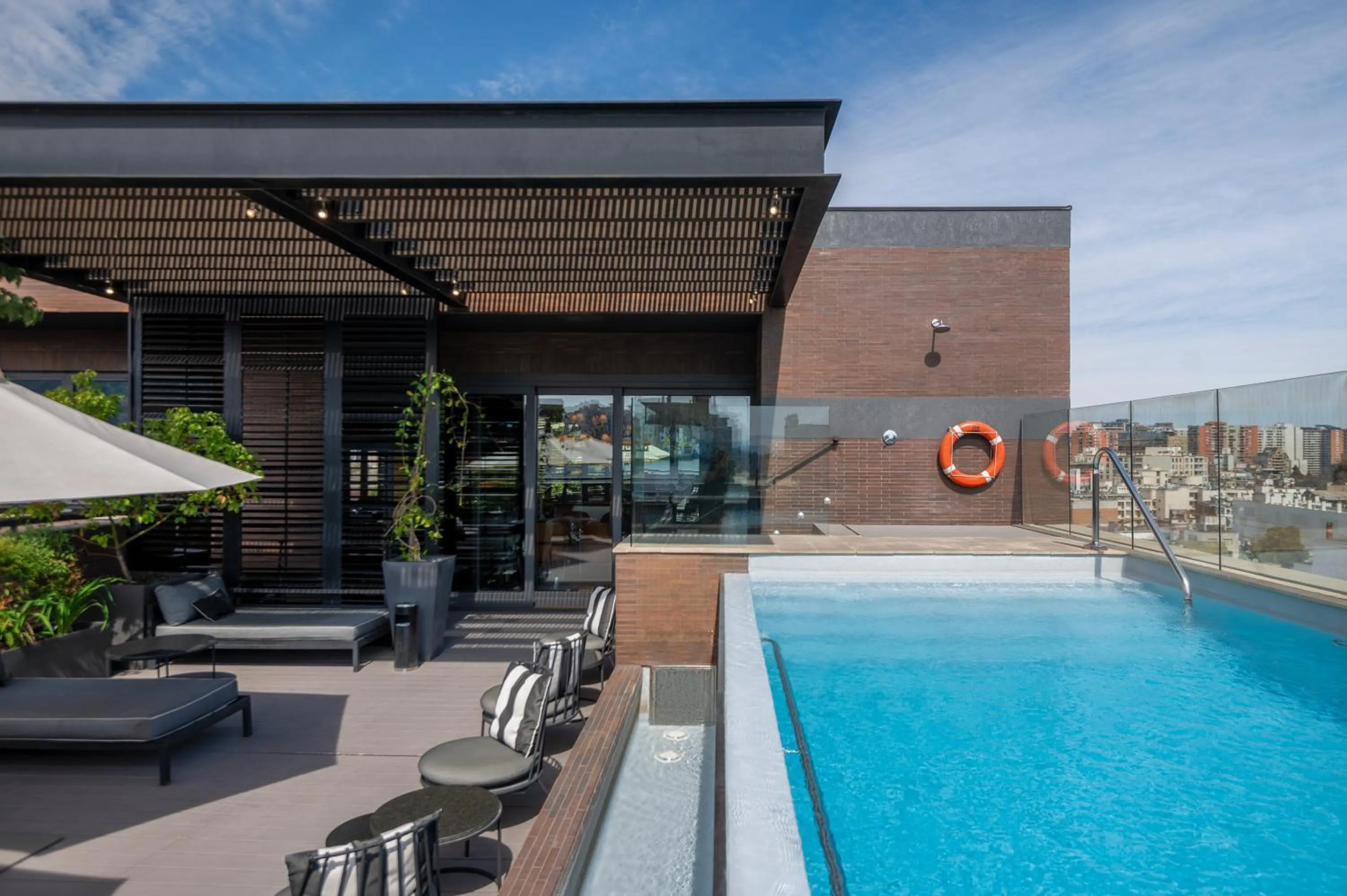 Swimming pool in The Singular Santiago