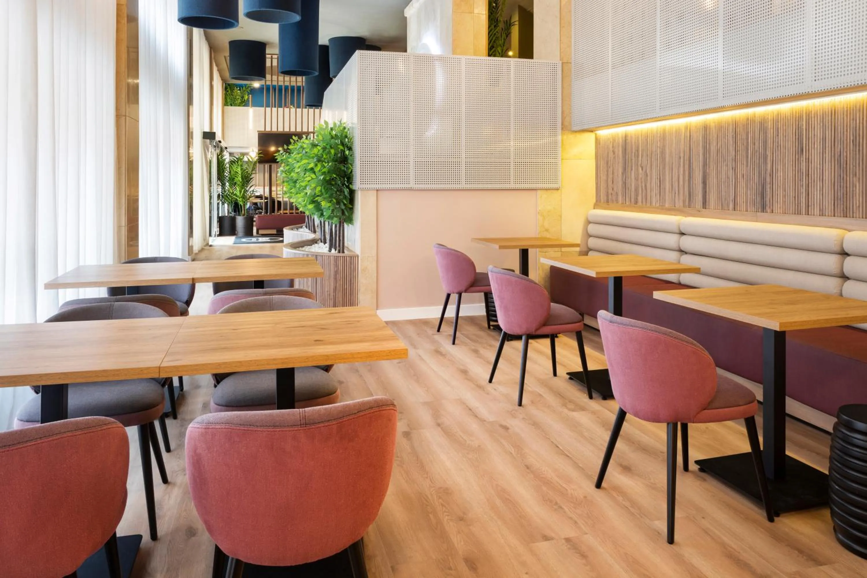 Seating area in B&B HOTEL Cartagena Cartagonova