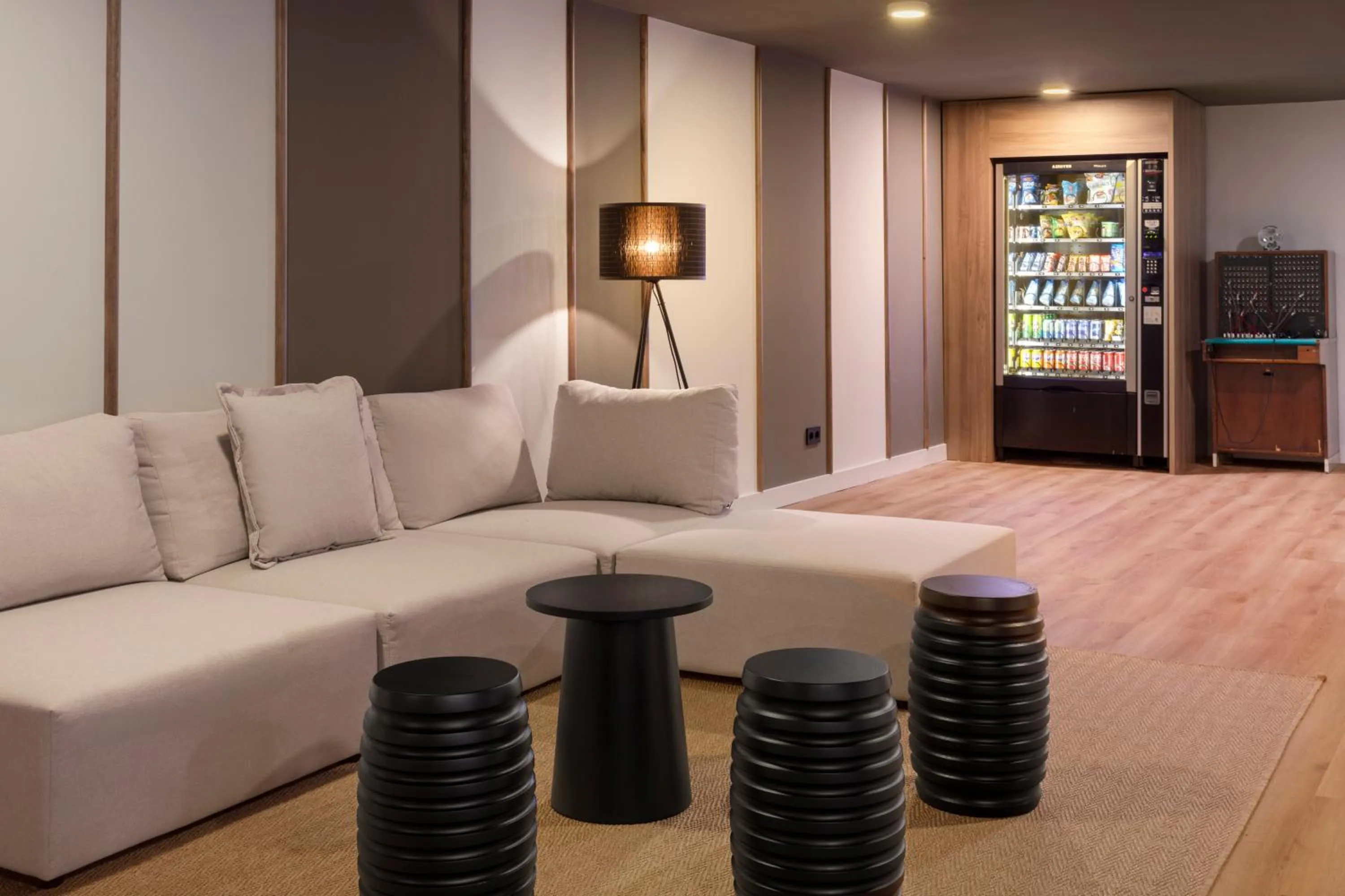 Food and drinks in B&B HOTEL Cartagena Cartagonova