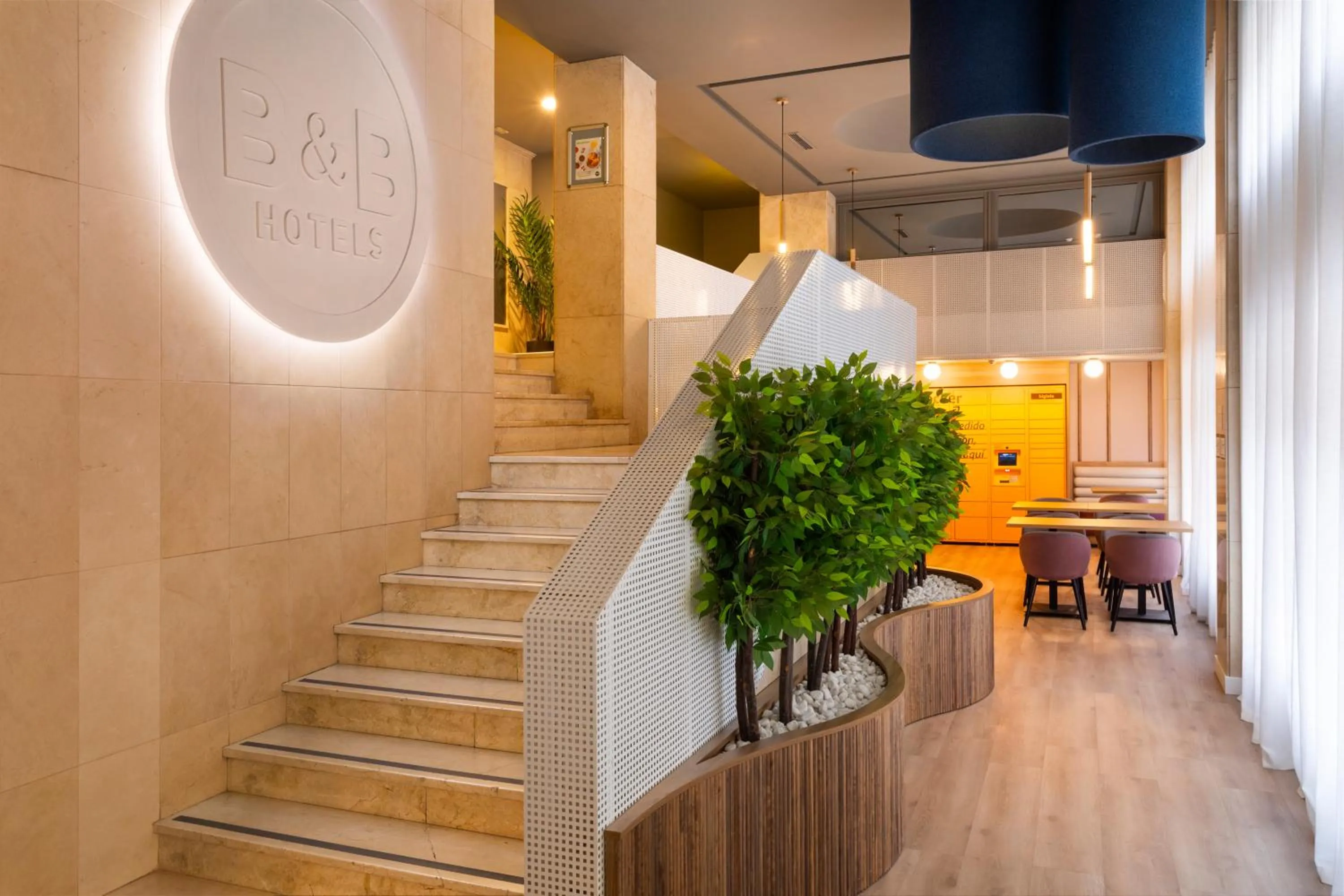 Seating area in B&B HOTEL Cartagena Cartagonova