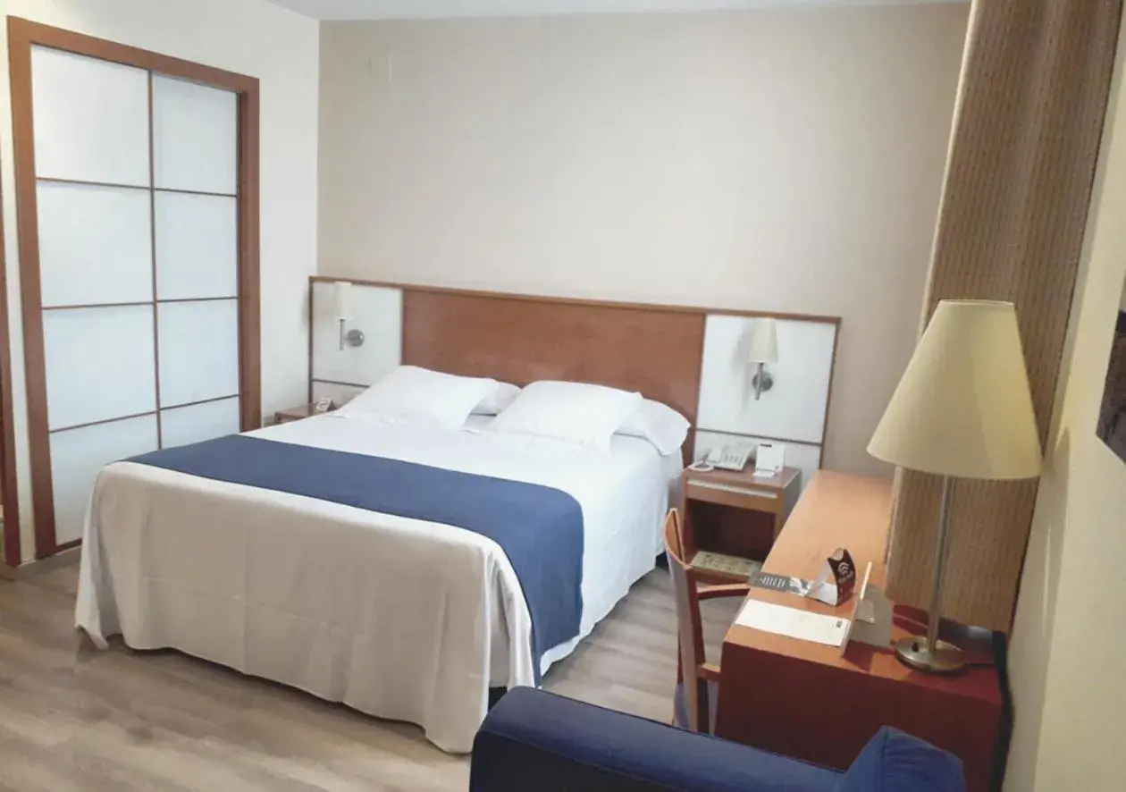 Deluxe Double Room with Terrace (2 Adults) in Hotel RH Sorolla Centro Deluxe Double Room with Terrace (2 Adults) in Hotel RH Sorolla Centro