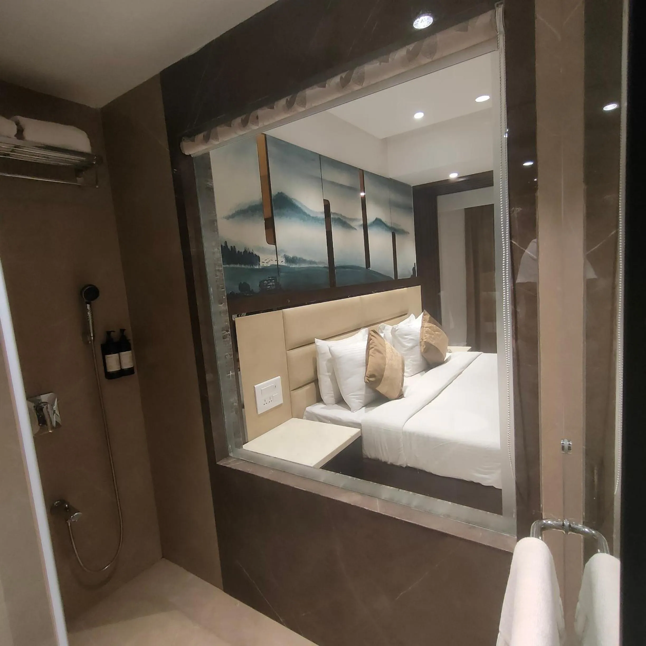 Photo of the whole room, Bed in Regenta Central Imperial Candolim Goa