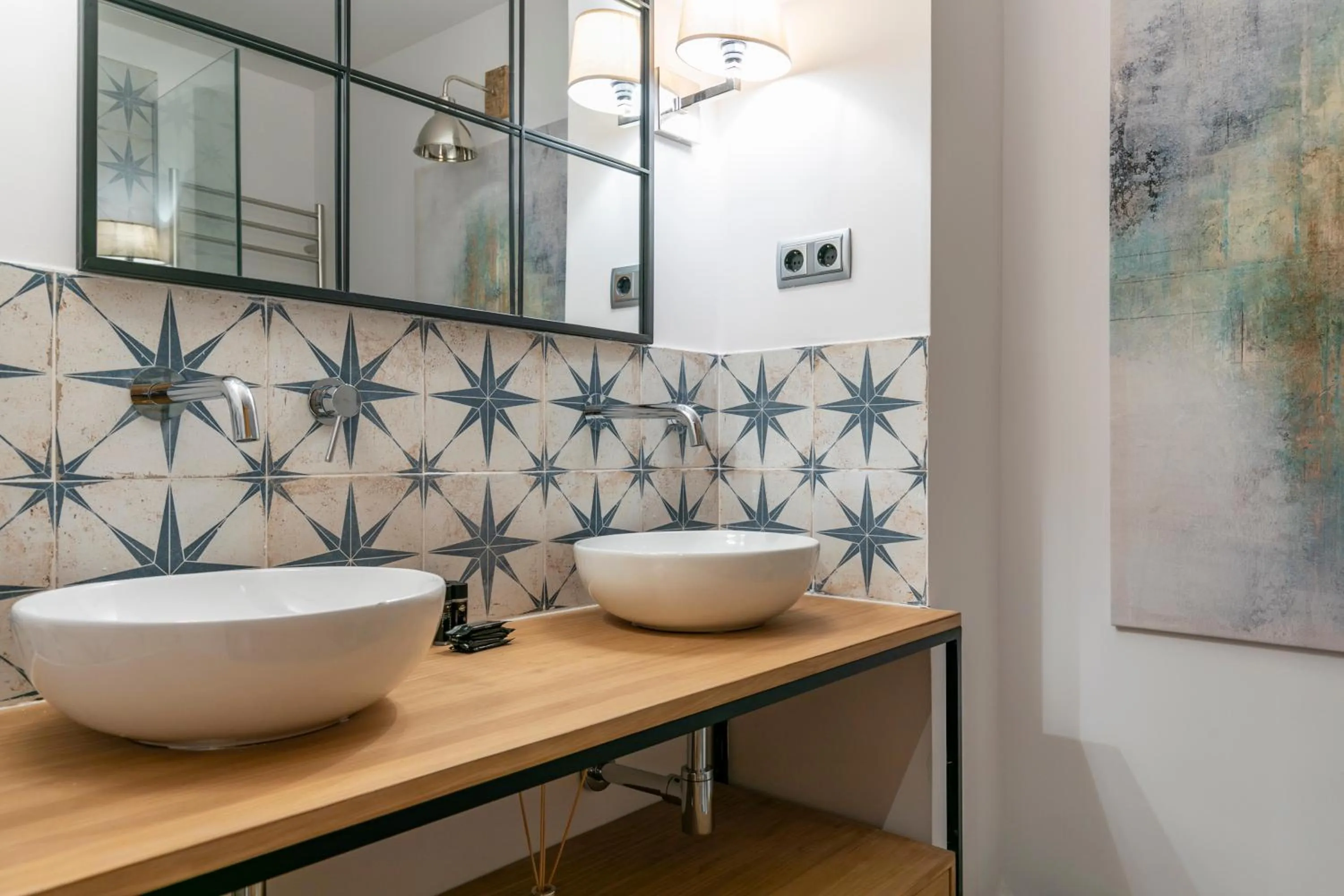 Bathroom in H-A Aparthotel Hotel Quo