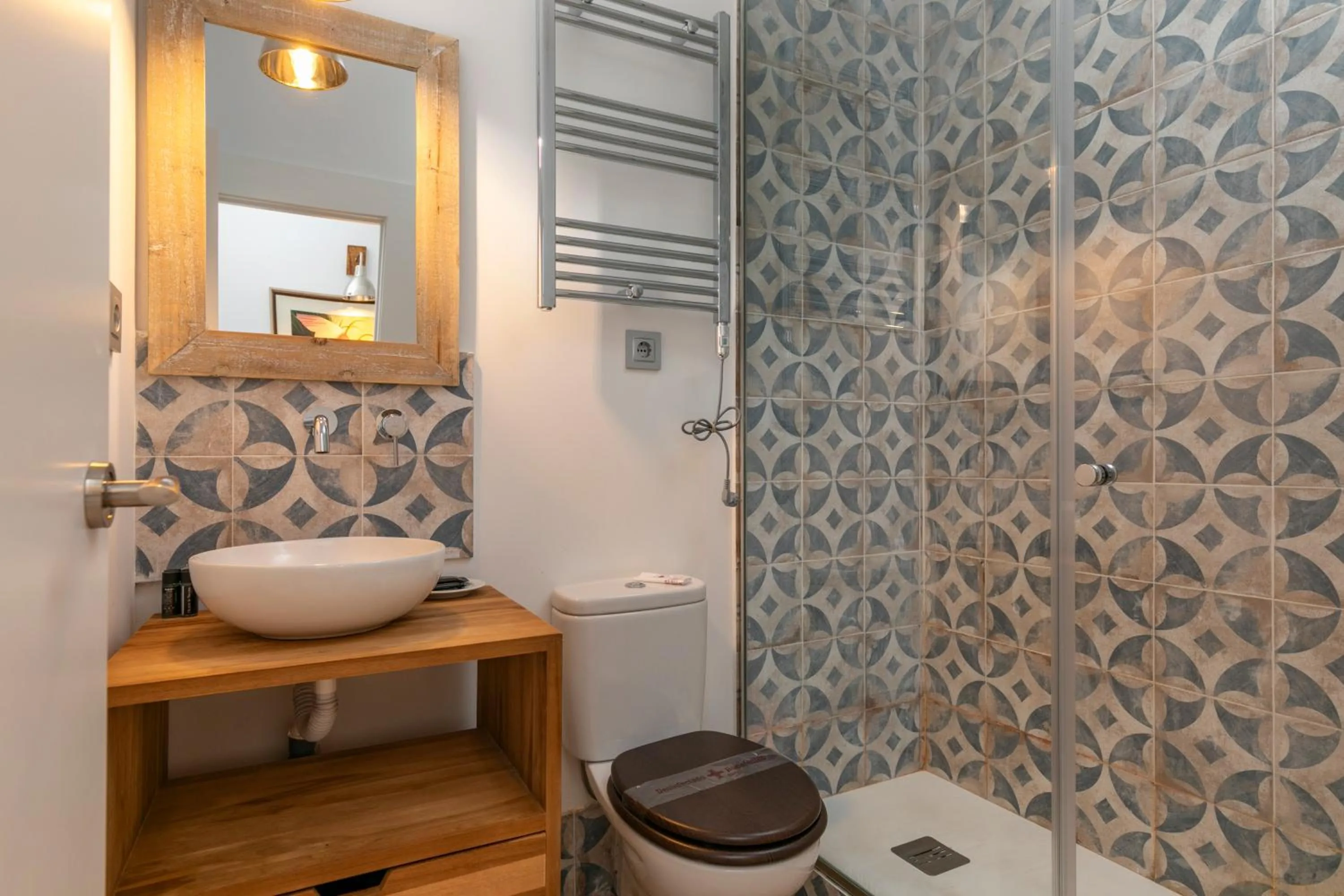 Bathroom in H-A Aparthotel Hotel Quo