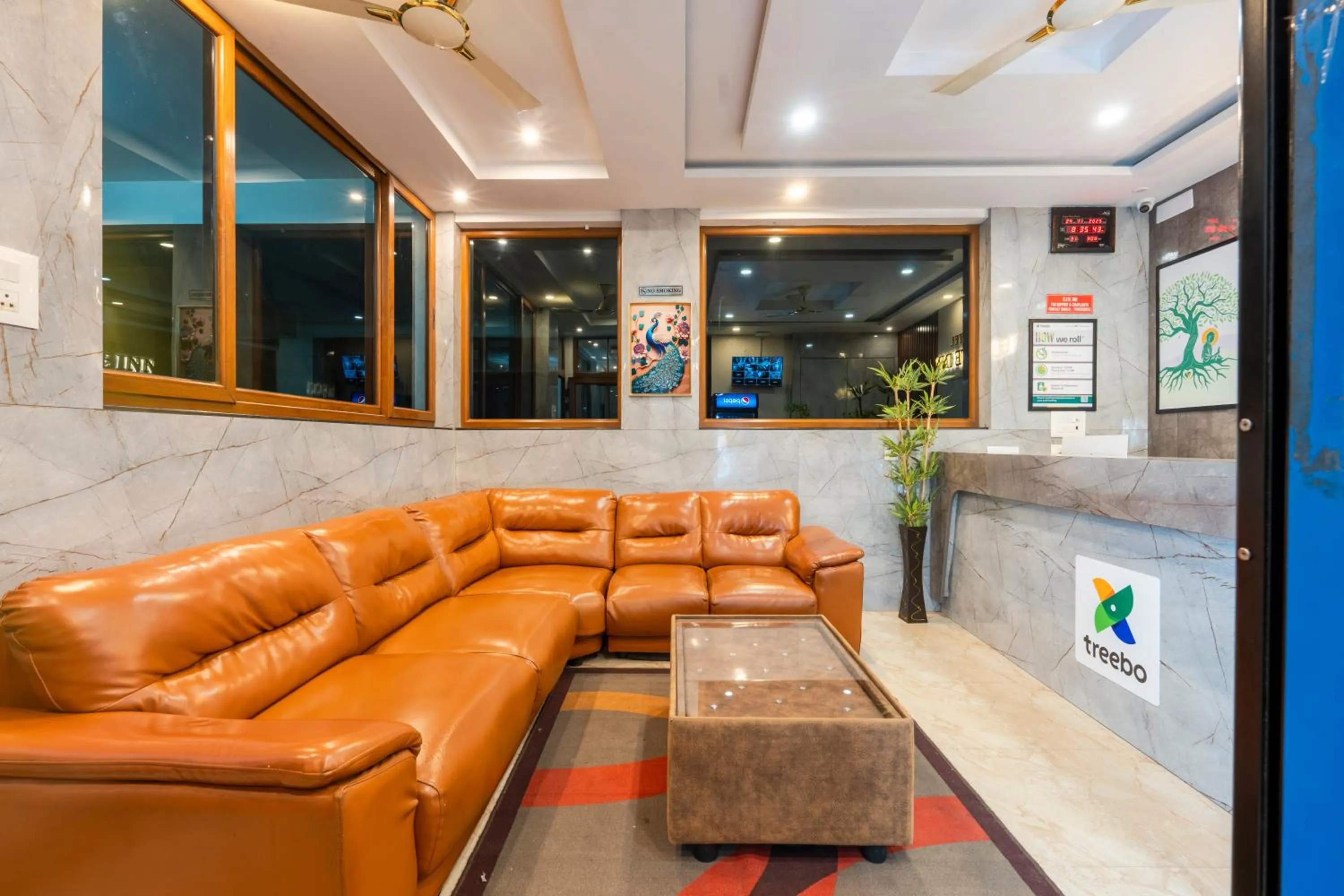 Lobby or reception in Treebo Elite Inn