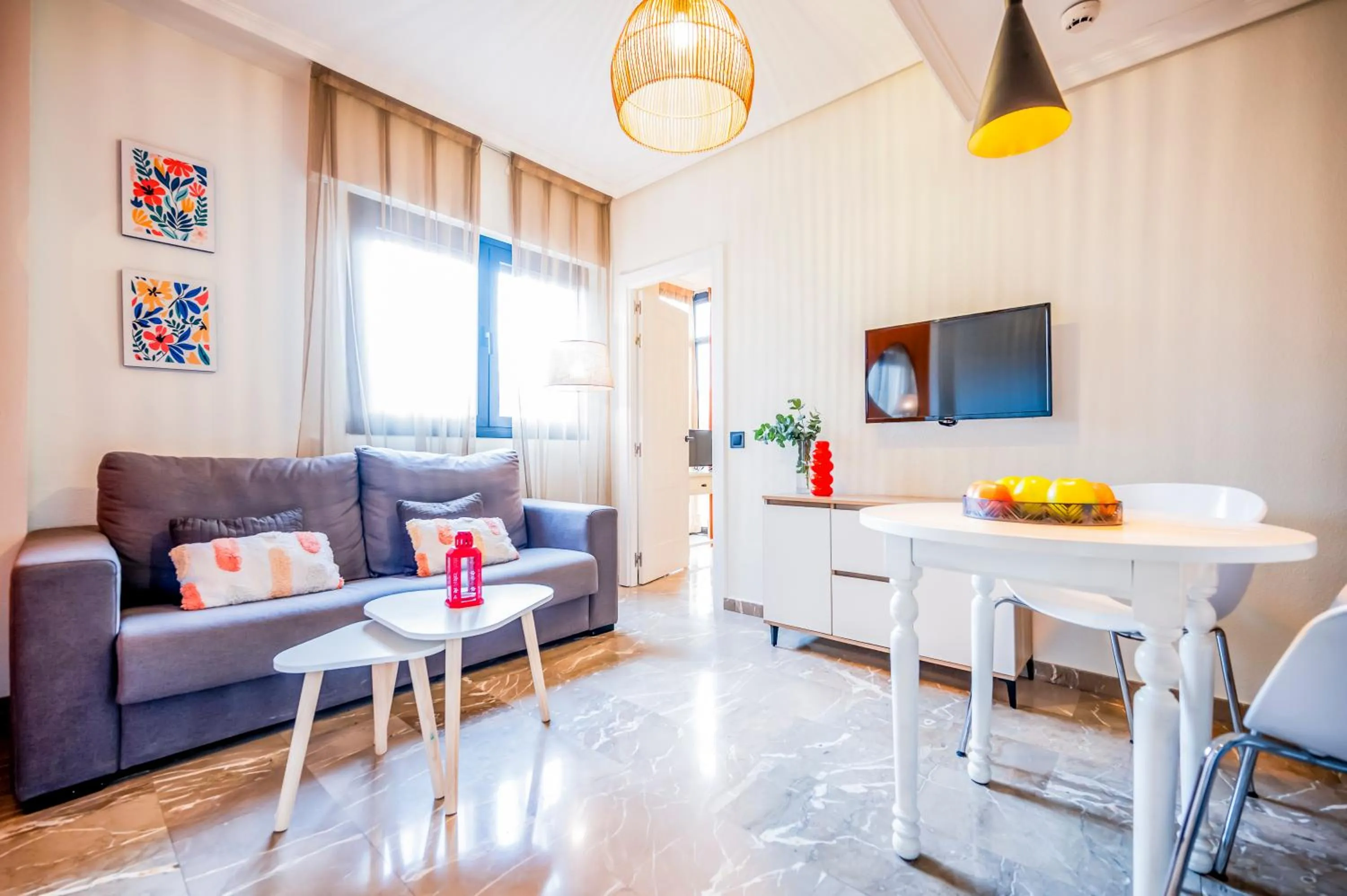 TV and multimedia in Apartamentos G3 Galeon